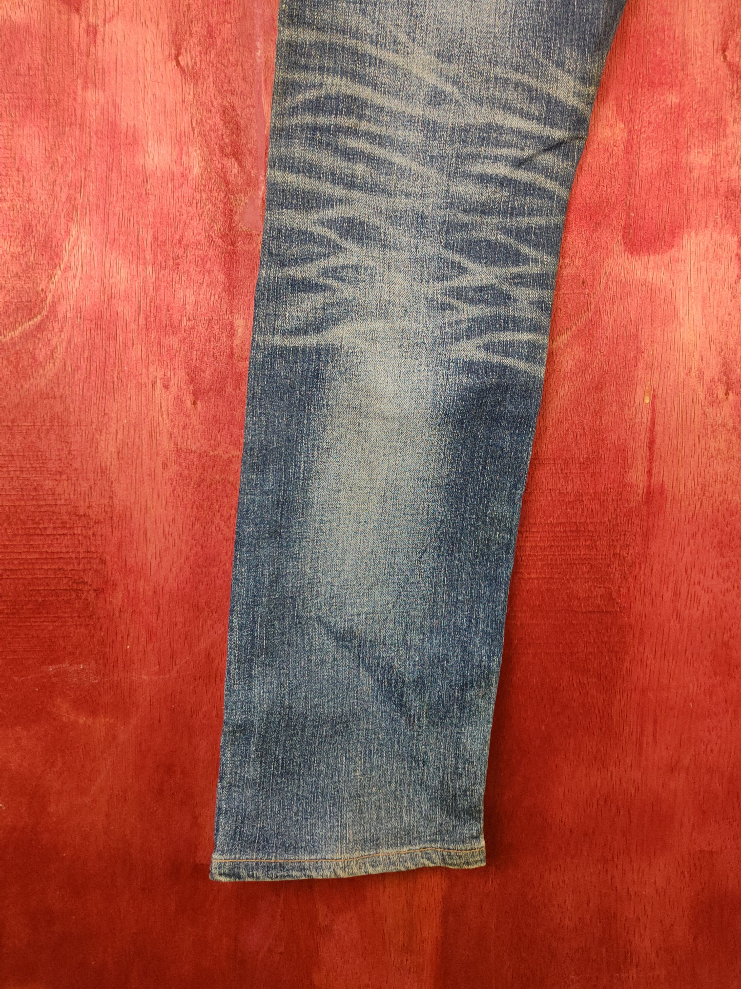 Levi's Levi's Blue Faded Distressed Ripped Jeans #S1837 Size US 31 - 10 Thumbnail