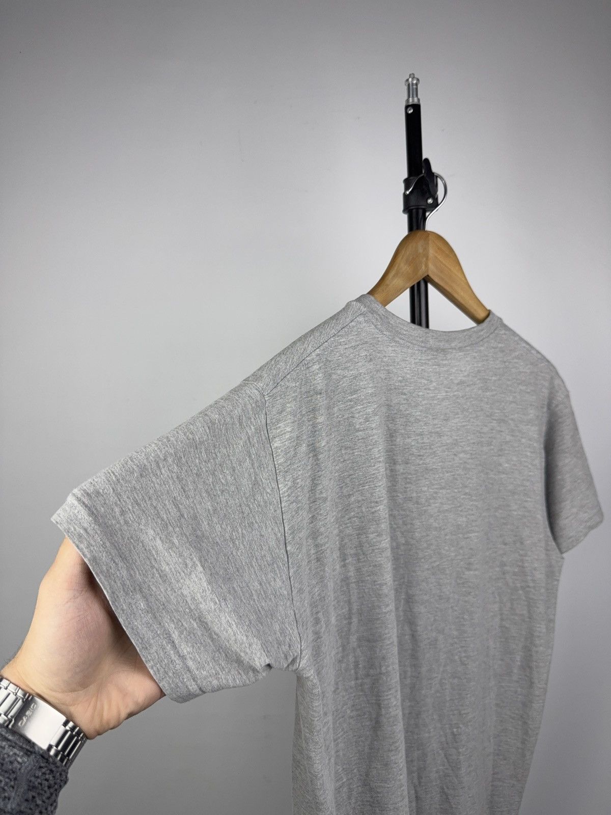 Vintage Vintage 2011 The Smurfs “Mr Perfect” Grey Graphic Tee M Size US M / EU 48-50 / 2 - 9 Thumbnail