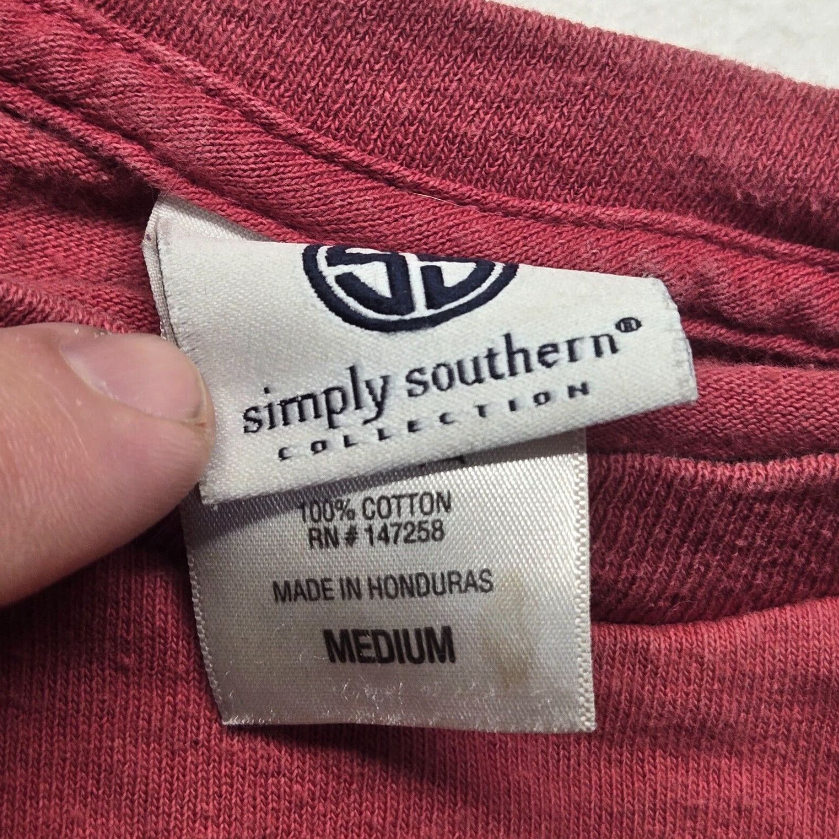 Vintage VINTAGE Simply Southern Shirt Women Adult Medium Red Do Everything With Love 100% Cotton Crew Neck Long Sleeve Graphic Print Mens Women Girls Size M / US 6-8 / IT 42-44 - 3 Thumbnail