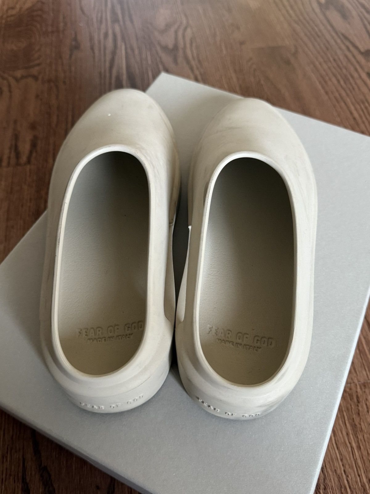 Fear of God Fear of God The California Slip Ons 1.0 size 40 (fits an 8) Size US 7 / EU 40 - 7 Thumbnail