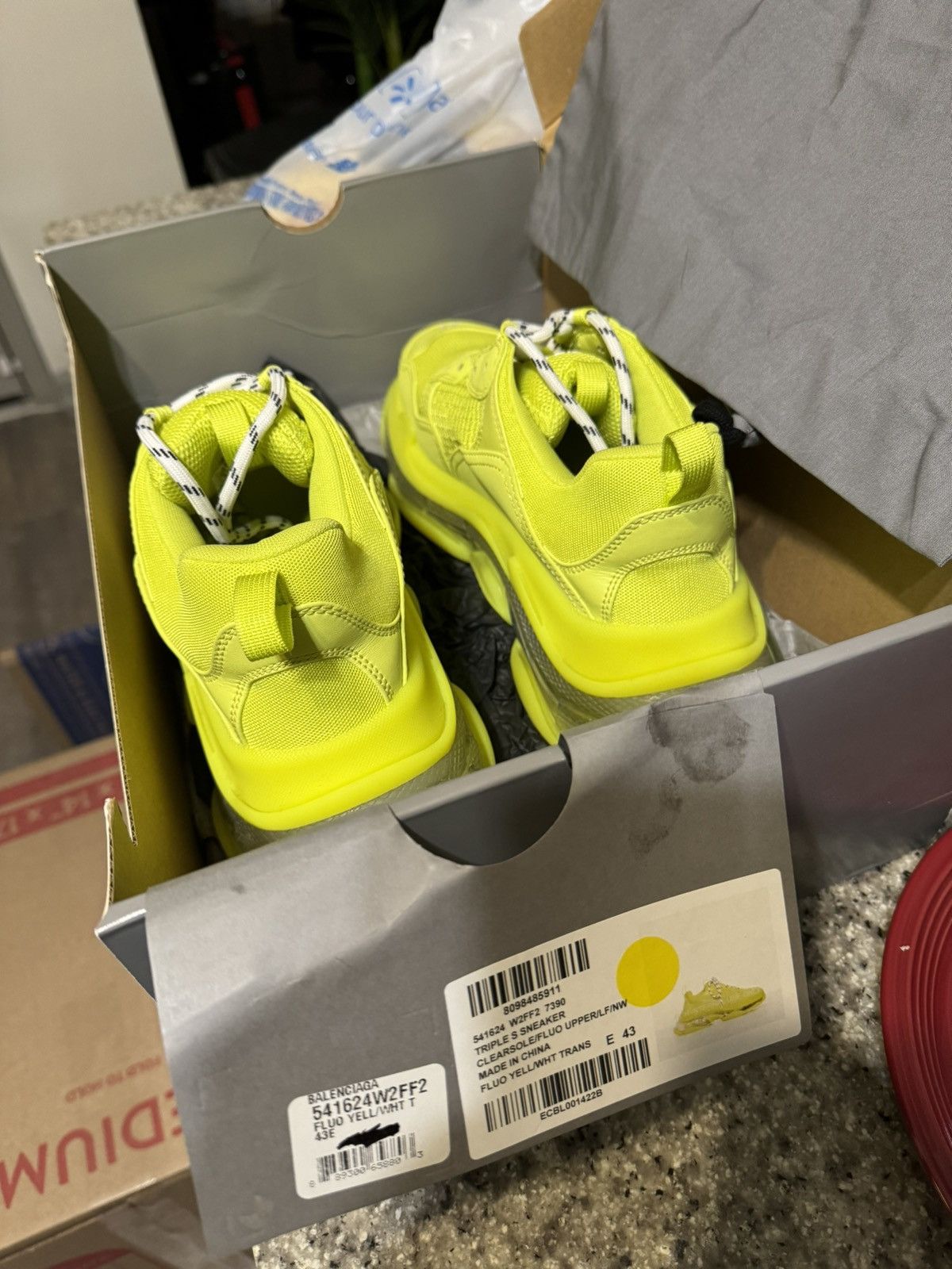 Balenciaga Balenciaga Triple S Clear Sole - Fluo Size US 10 / EU 43 - 4 Thumbnail