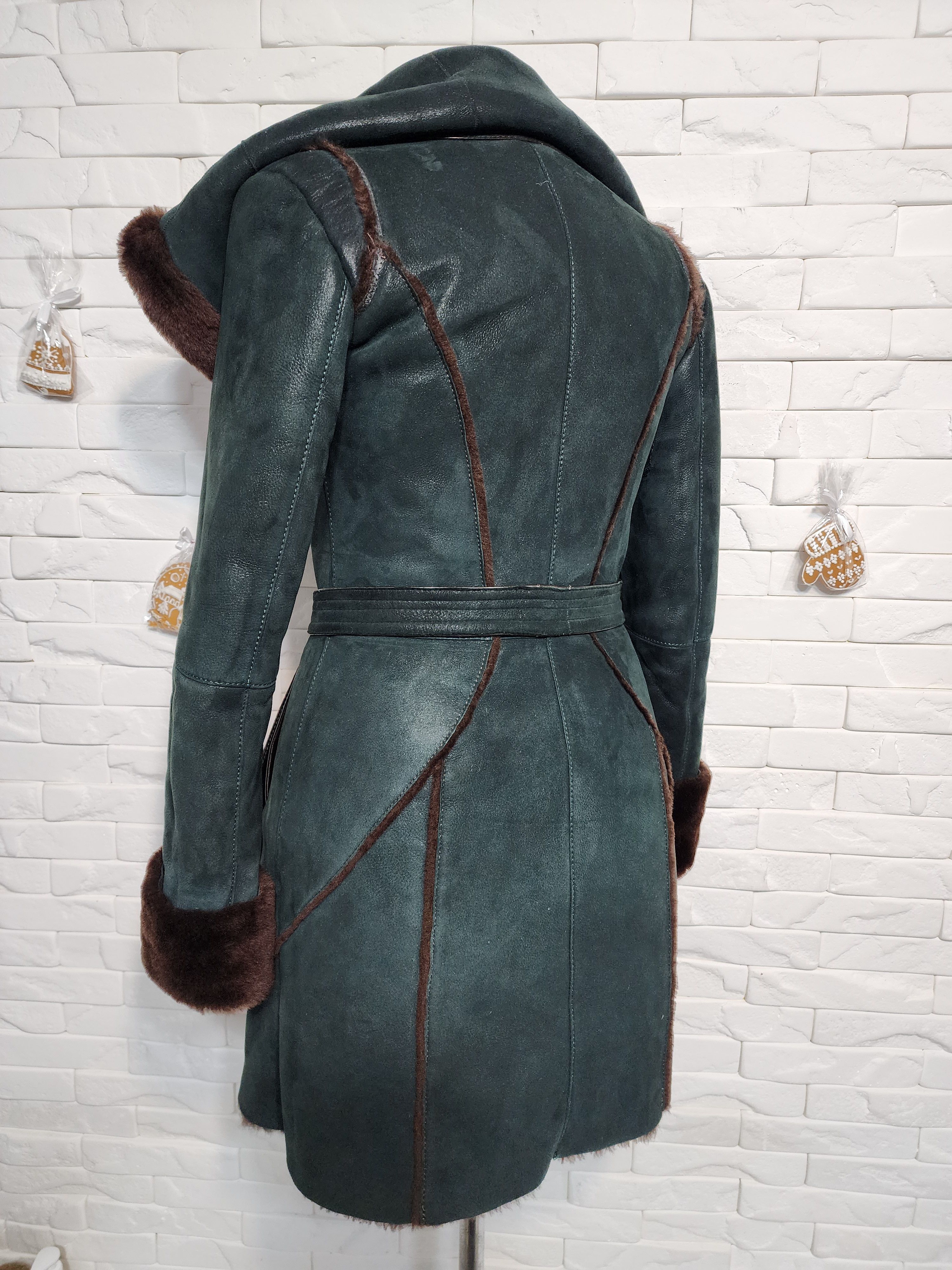 Furla Green Sheepskin Coat: Women's Fur Hood Winter Coat Size S / US 4 / IT 40 - 7 Thumbnail