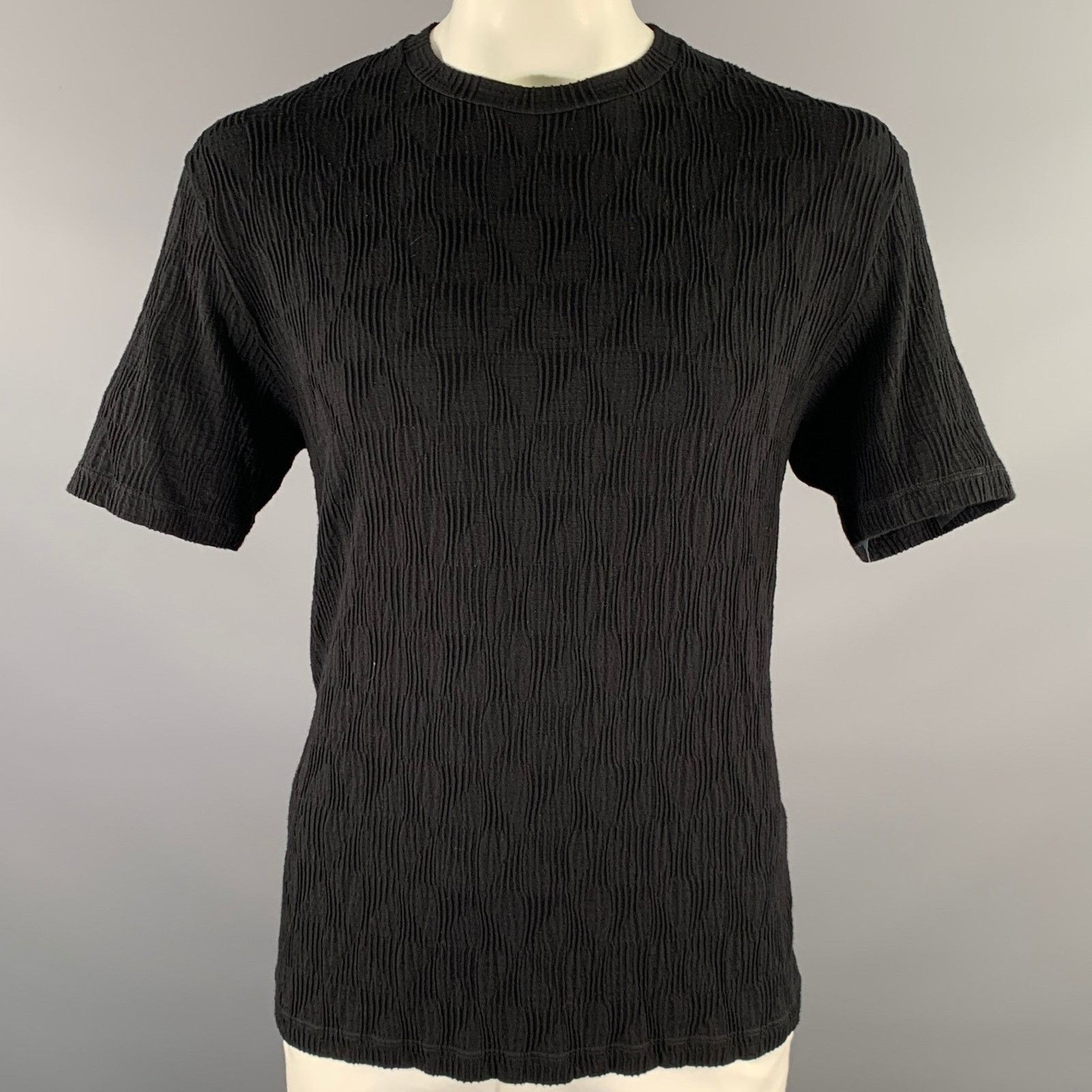 Giorgio Armani GIORGIO ARMANI Size XL Black Jacquard Viscose Blend T-shirt Size US L / EU 52-54 / 3 - 1 Thumbnail