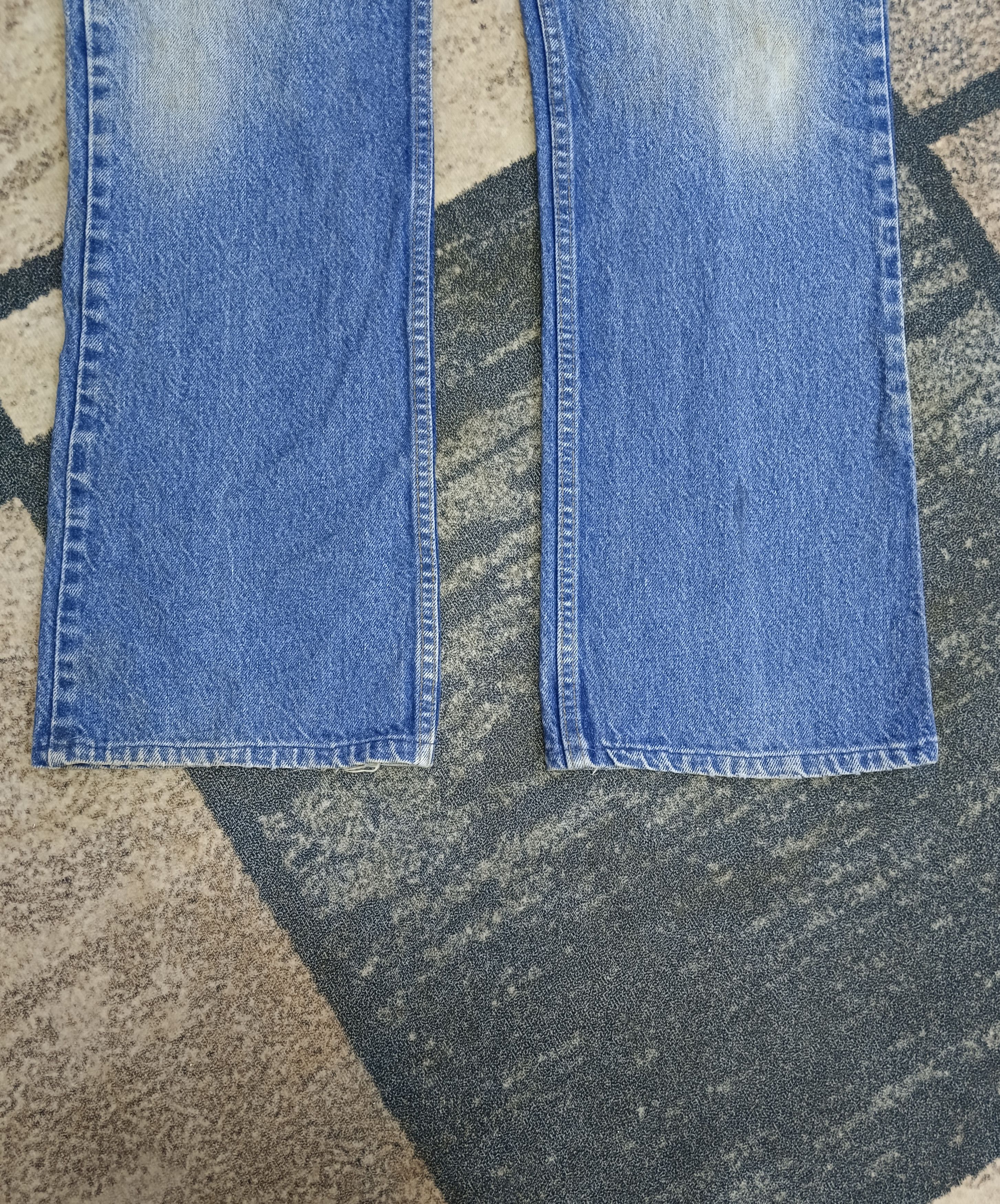 Levi's Vintage Clothing VINTAGE 90s WIDE LEG BOOCUT 517 LEVIS DISTRESSED Size US 35 - 8 Thumbnail