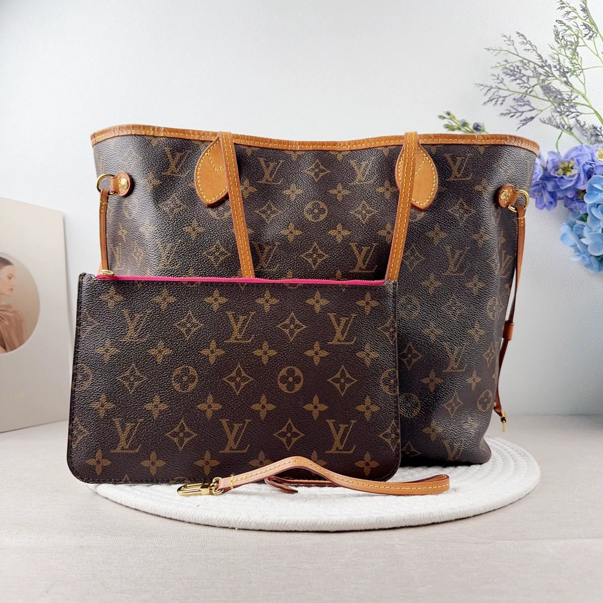 Louis Vuitton Pre-loved Bag Very good condition Size ONE SIZE - 1 Thumbnail