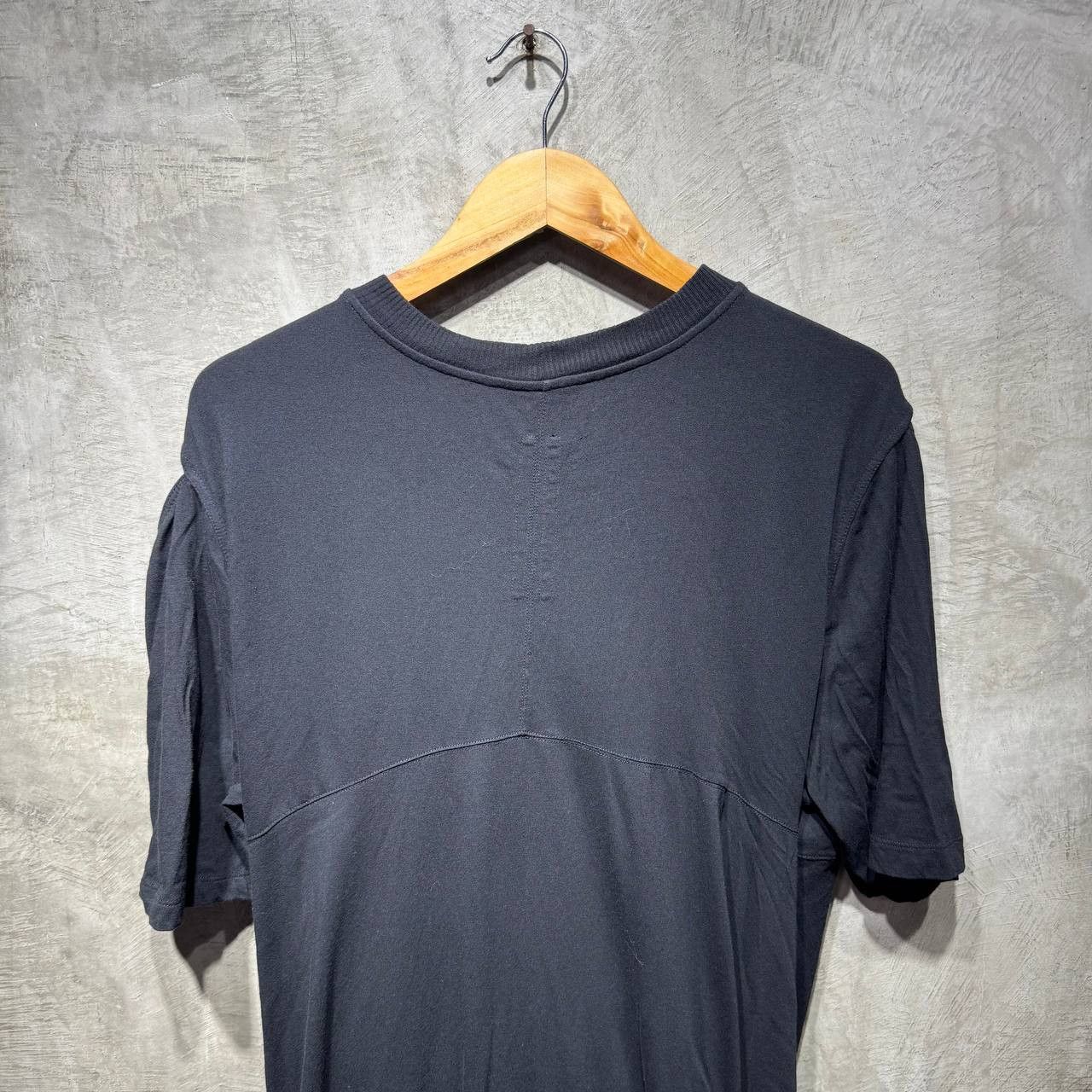 Rick Owens Rick Owens SS16 Runway Irregular Exorcist Double tee Size US L / EU 52-54 / 3 - 10 Thumbnail
