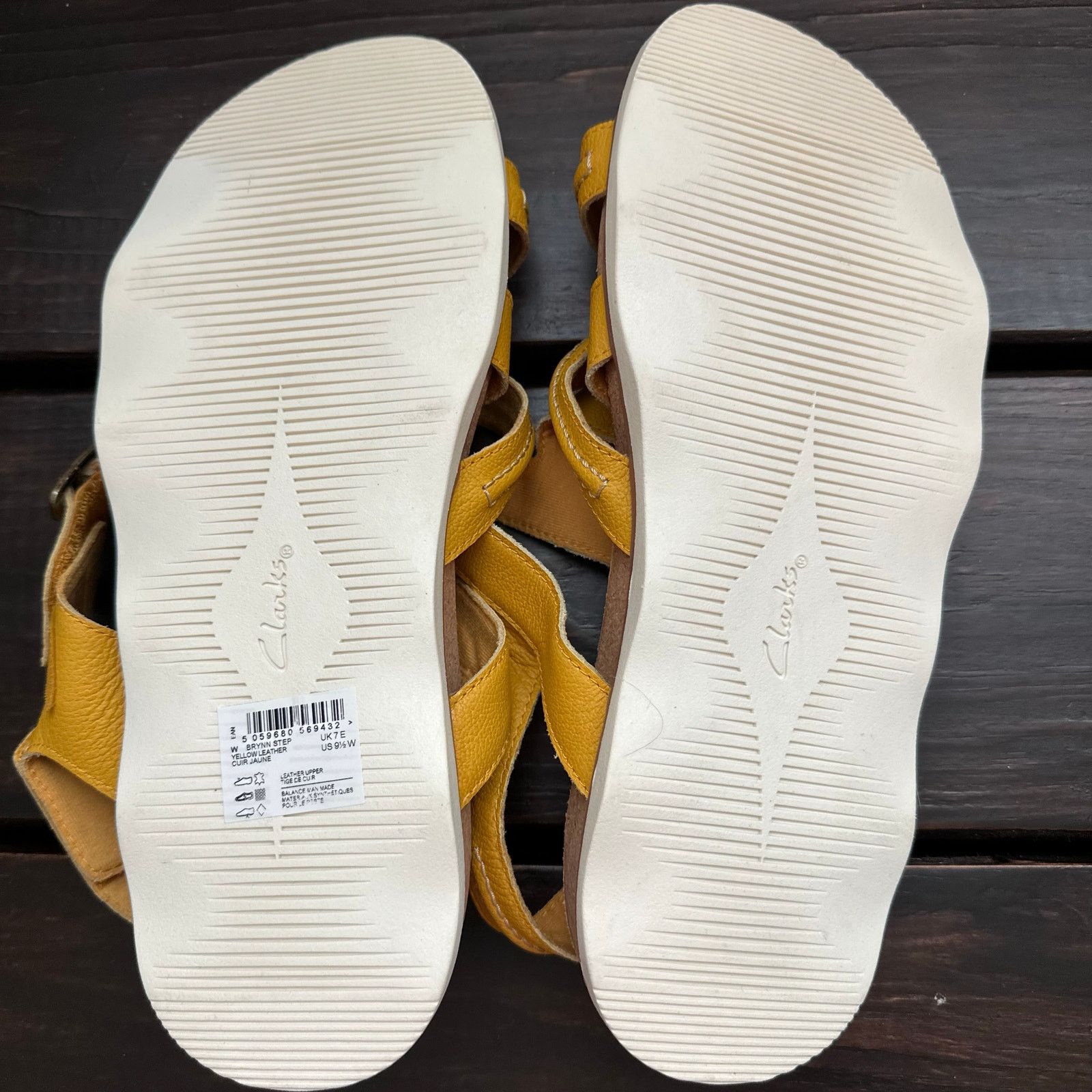 Clarks Clarks Brynn Step Women's Sandal Yellow Size 9.5 W WIDE NWOT Size US 9.5 / IT 39.5 - 6 Thumbnail