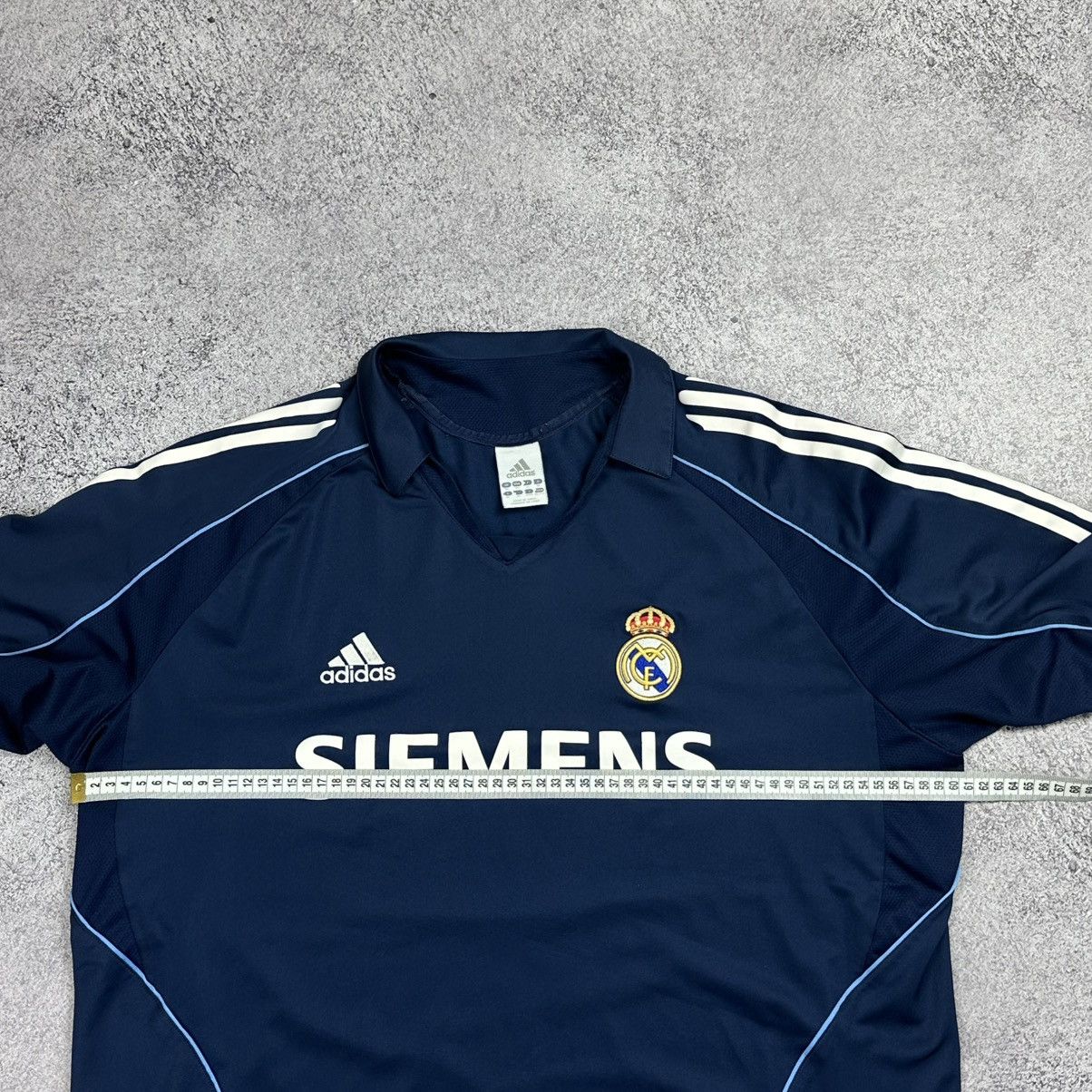 Vintage REAL MADRID 2005 2006 FOOTBALL SHIRT SOCCER JERSEY ADIDAS XL Size US XL / EU 56 / 4 - 10 Thumbnail
