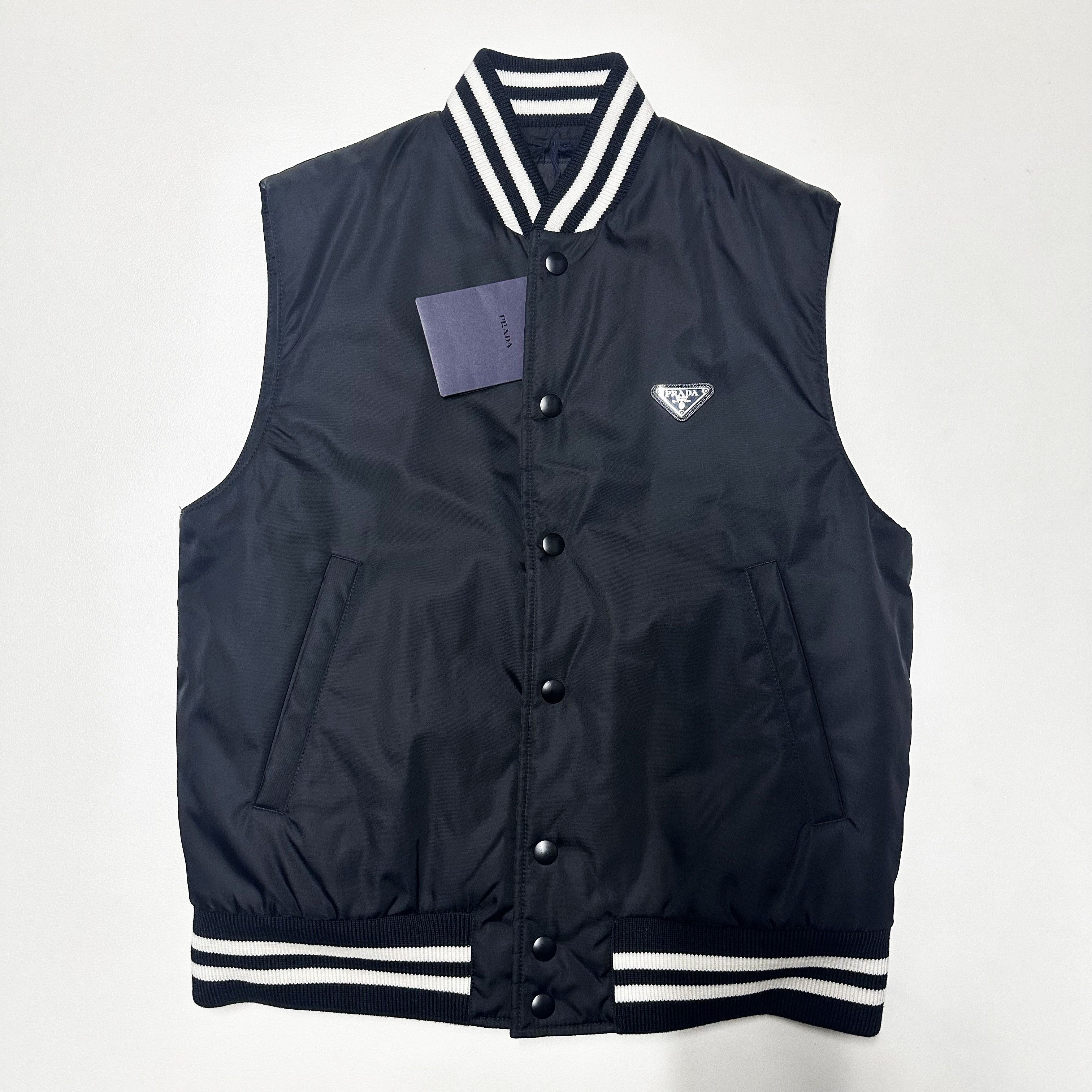 Prada Prada mens size S small black re-nylon Jacket gilet Vest Size US S / EU 44-46 / 1 - 1 Thumbnail
