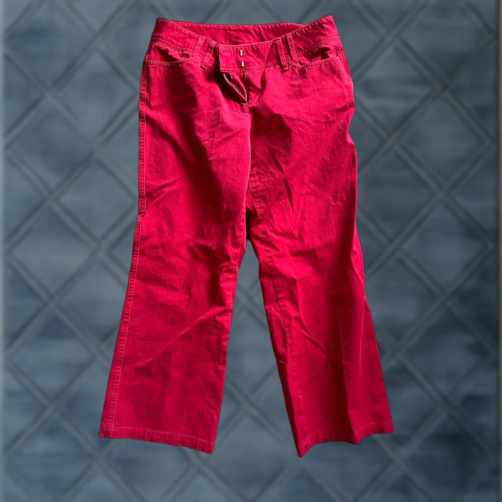 Express Express Women Capri Pants Straight Leg Red Flat Front High Rise Regular 1/2 Size Size 25" / US 0 / IT 36 - 1 Thumbnail