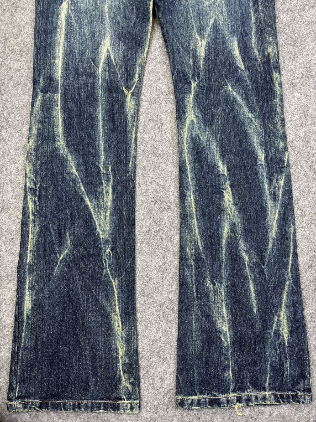 Other 💥Insane Style Flare💥Unbrand Thunderous Flare Denim F918 Size US 31 - 11 Thumbnail