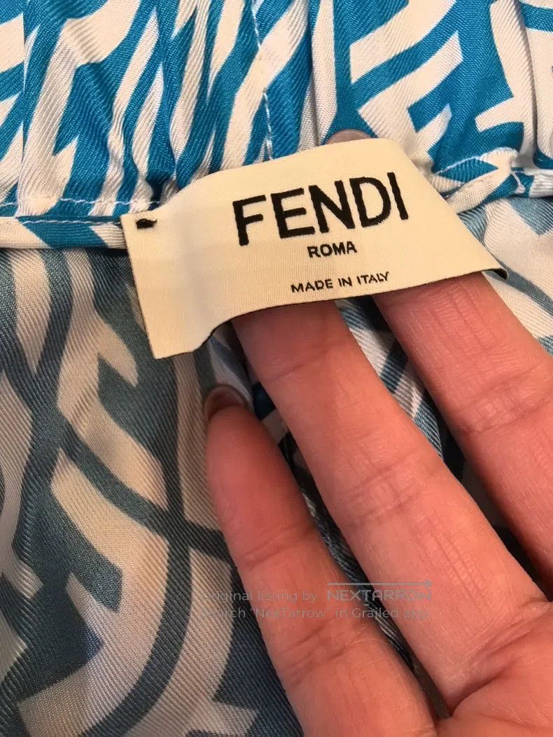Fendi Fendi Blue and White Geometric Print Short Sleeve Shirt + Size XS / US 0-2 / IT 36-38 - 9 Thumbnail