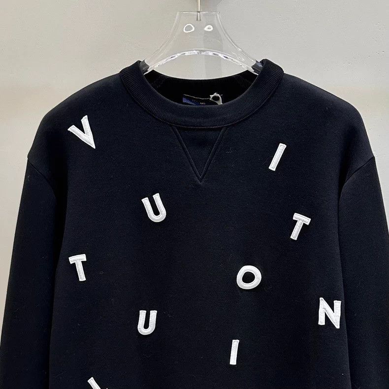 Louis Vuitton Louis Vuitton Black monogrammed sweatshirt Size US XXL / EU 58 / 5 - 2 Thumbnail