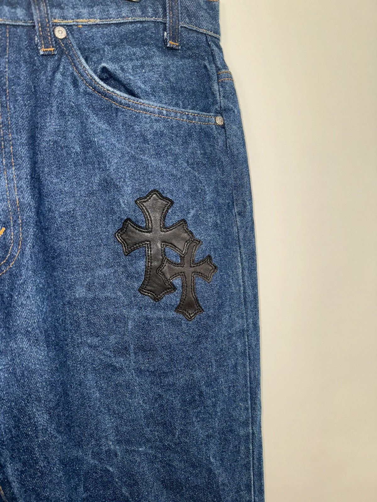 Chrome Hearts 🚭 CLASSIC GRAIL 🚭 CHROME HEARTS VINTAGE PATCHED LEVI’S Size US 33 - 1 Thumbnail