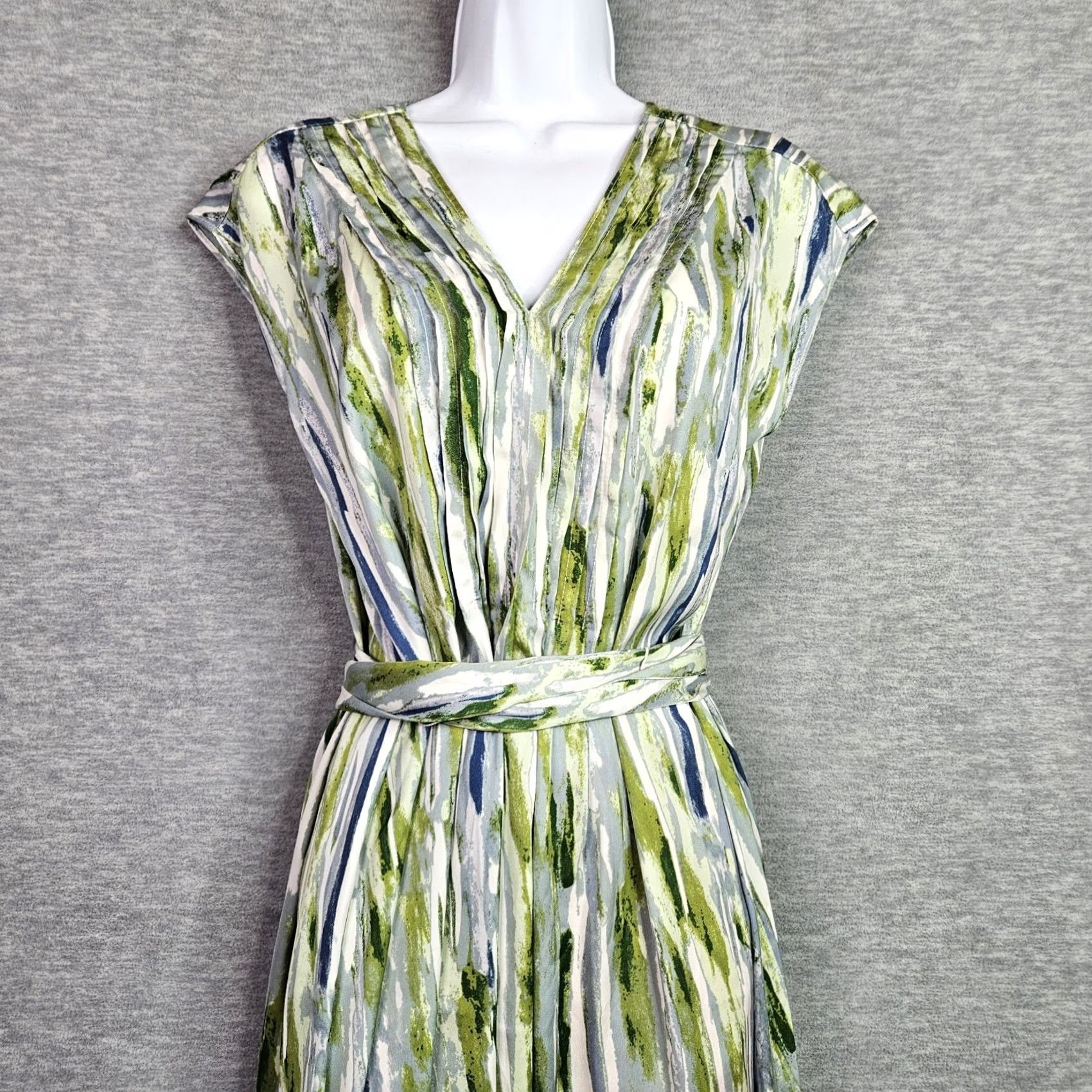 Banana Republic Banana Republic Women's XS Tall Maxi Dress Belted Multicolor Green Blue Abstract Sleeveless V-Neck A-Line All Season Dress New Size XS / US 0-2 / IT 36-38 - 3 Thumbnail