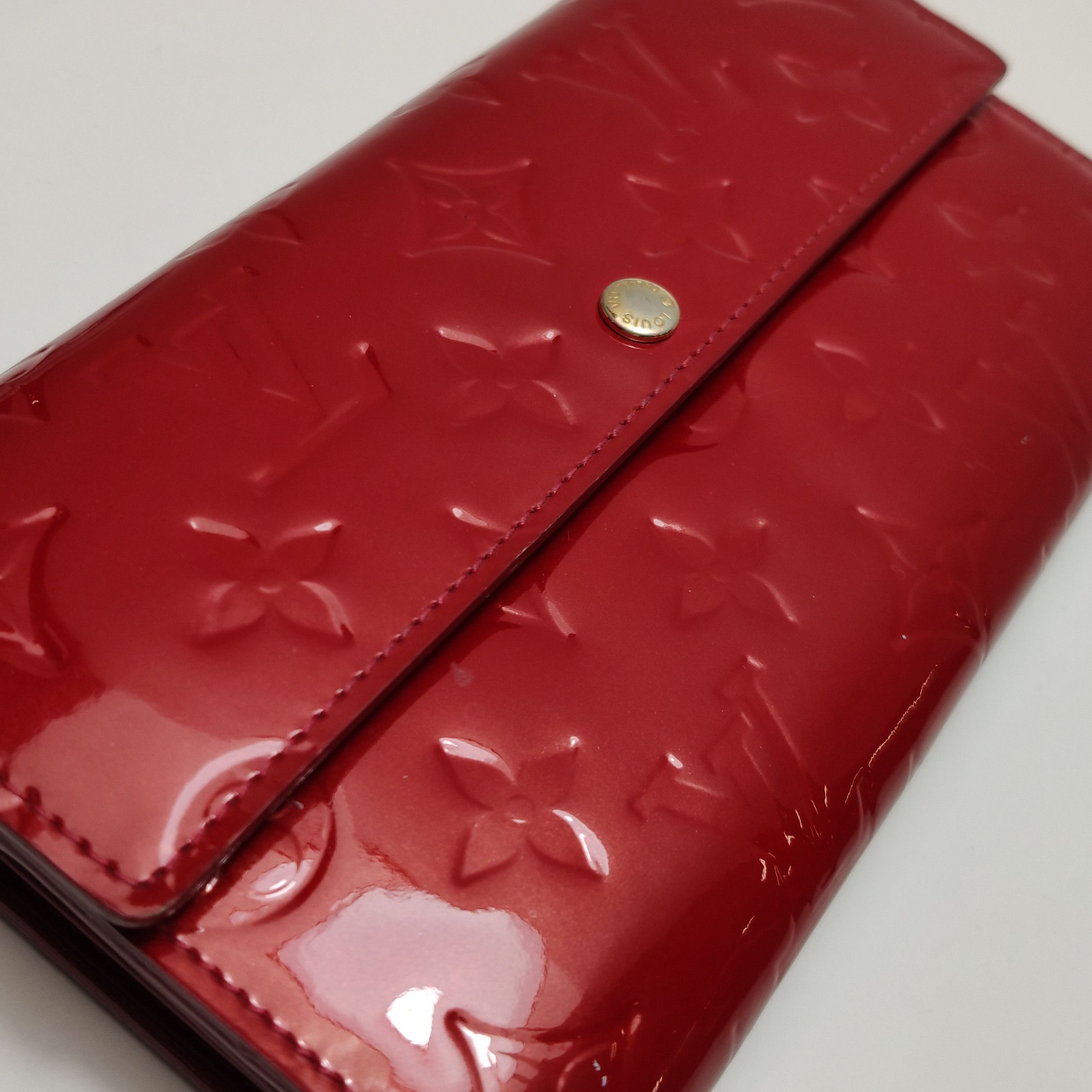 Louis Vuitton Louis Vuitton (LV) Cowhide patent leather embossed monogram Size ONE SIZE - 5 Thumbnail