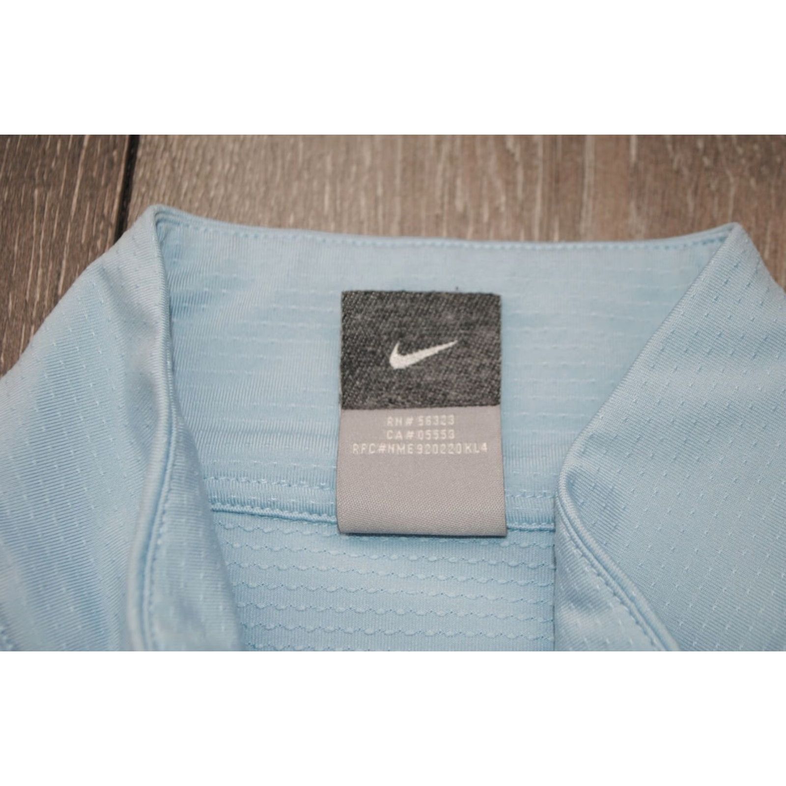 Nike ACG VINTAGE Nike ACG LONGSLEEVE SHIRT MENS MEDIUM BLUE Nike SPHERE THERMALBLUE RARE Size US M / EU 48-50 / 2 - 5 Thumbnail