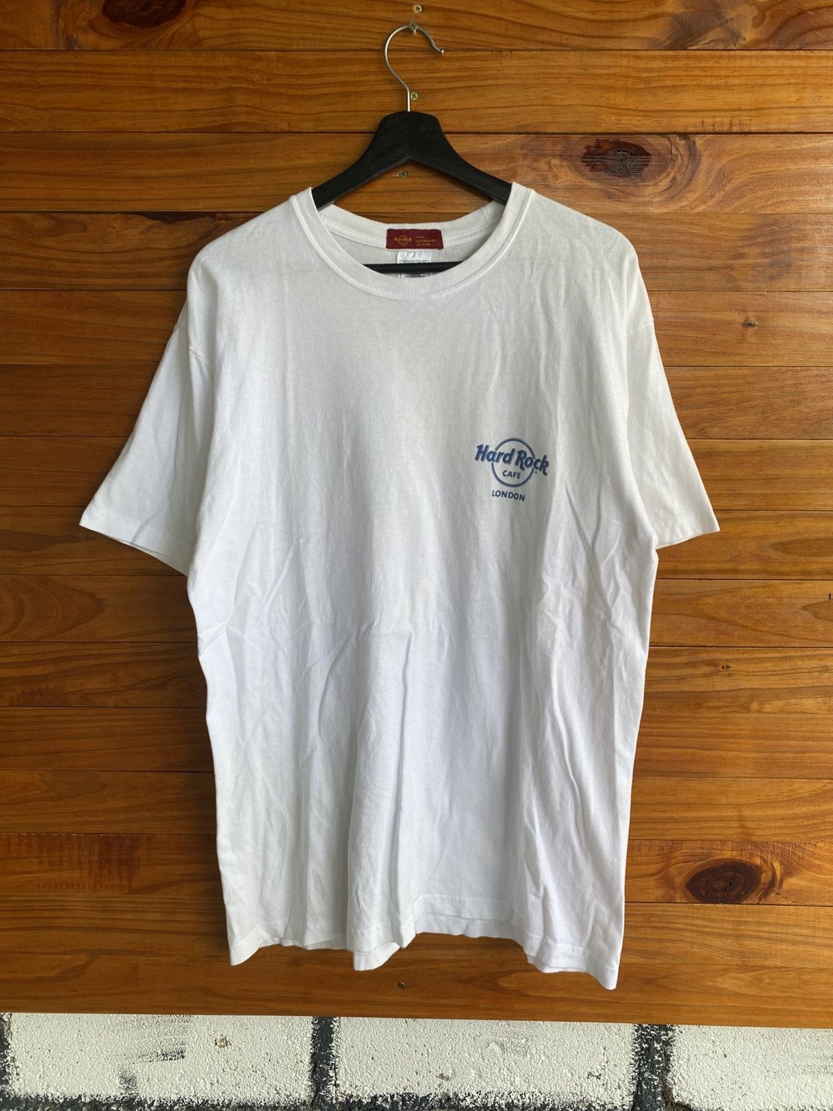 Hard Rock Cafe Vintage Hard Rock Cafe London Graphic Tee 90s White T-Shirt Size US L / EU 52-54 / 3 - 9 Thumbnail