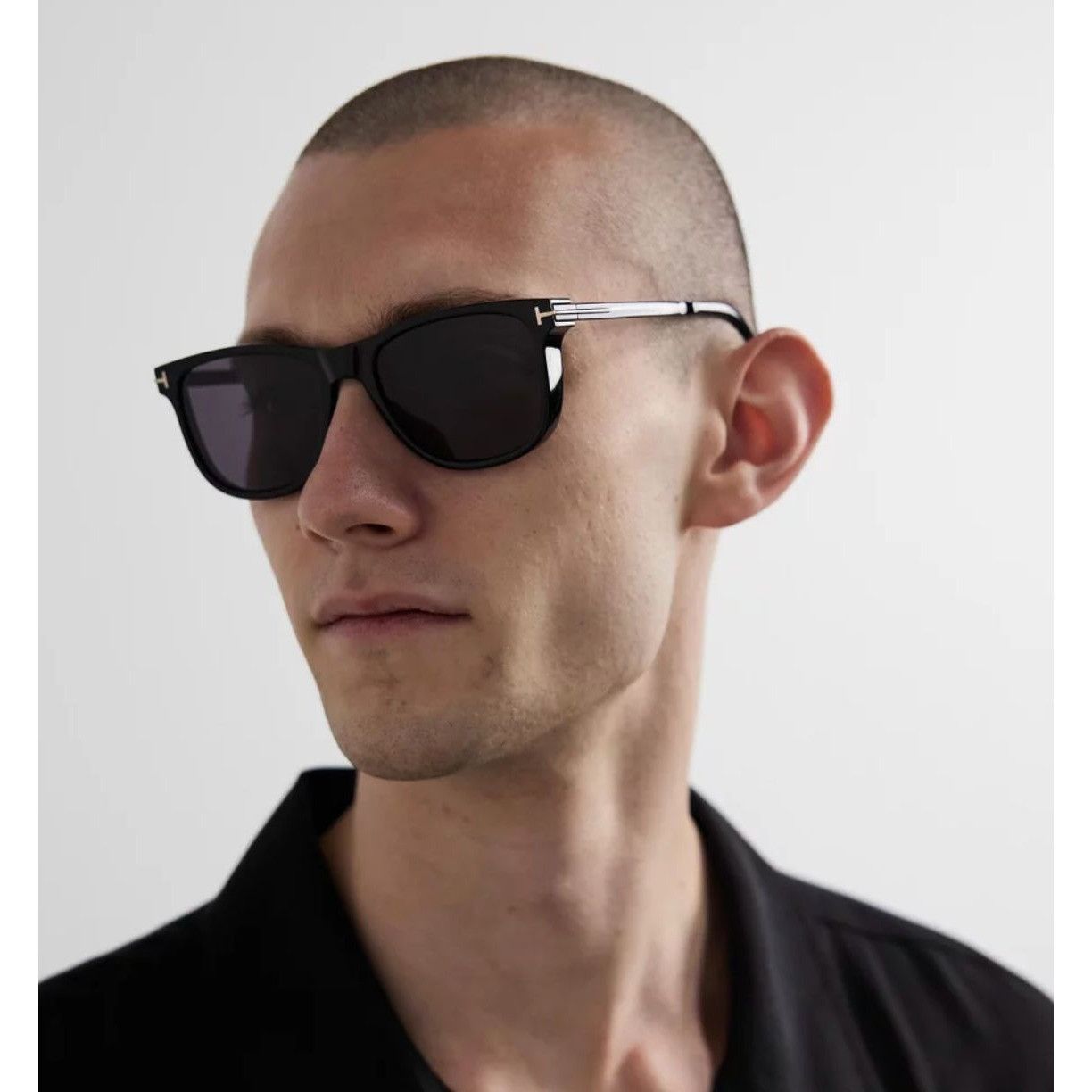 NEW Tom Ford SINATRA FT1104-01A Sunglasses