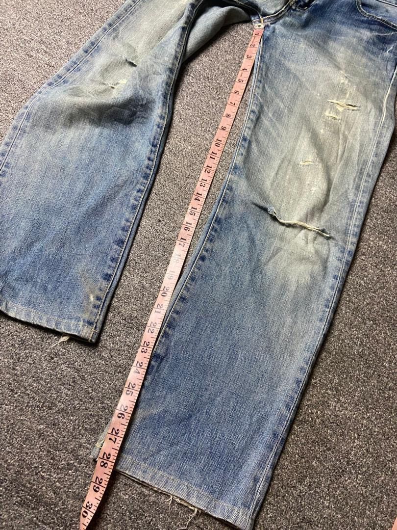 Uniqlo Uniqlo Original Basic Regular Fit Straight Jeans (175) Size US 31 - 6 Thumbnail
