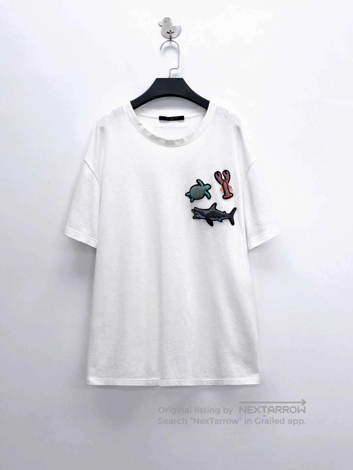 Louis Vuitton louis vuitton white animal logo t. Size US L / EU 52-54 / 3 - 1 Thumbnail