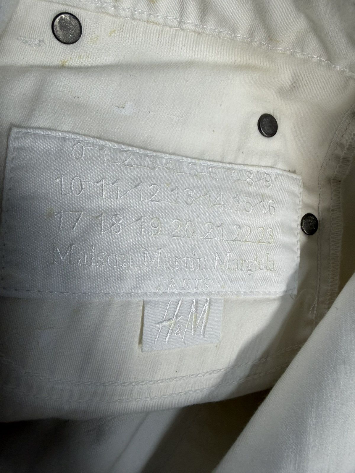 H&M × Maison Margiela Maison Martin Margiela × H&M Re-Edition Painted Jeans Size 27" / US 4 / IT 40 - 12 Thumbnail