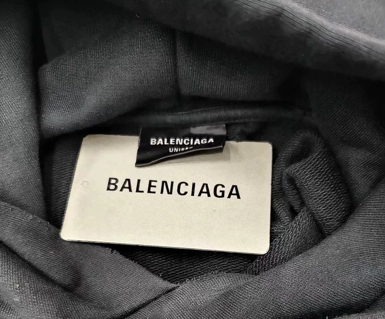Balenciaga Balenciaga Letter print pullover hooded long sleeve sweats Size US M / EU 48-50 / 2 - 4 Thumbnail