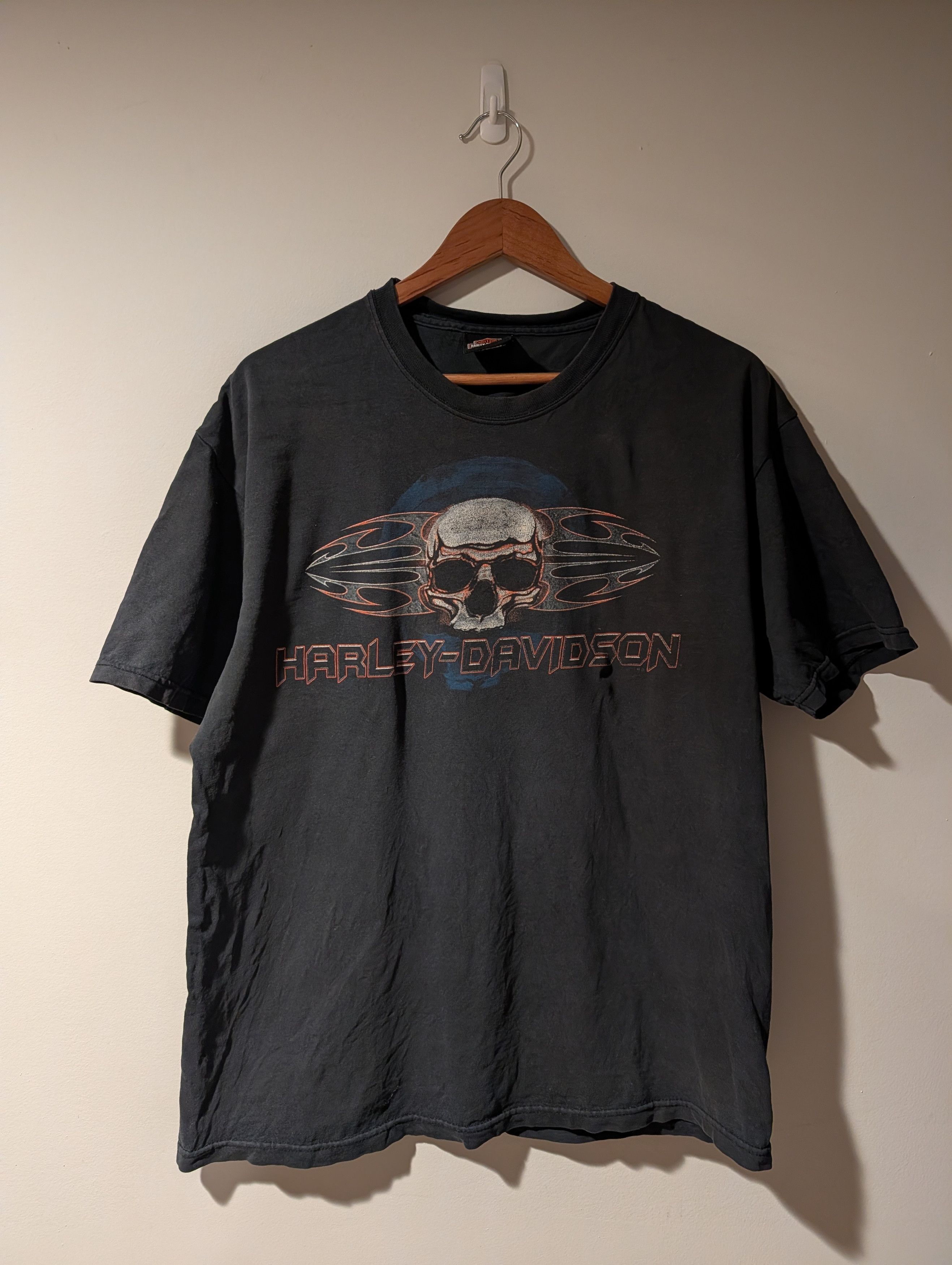 Harley Davidson Vintage 2008 Harley Davidson Motorcycle Skull Large T-Shirt Size US L / EU 52-54 / 3 - 1 Thumbnail