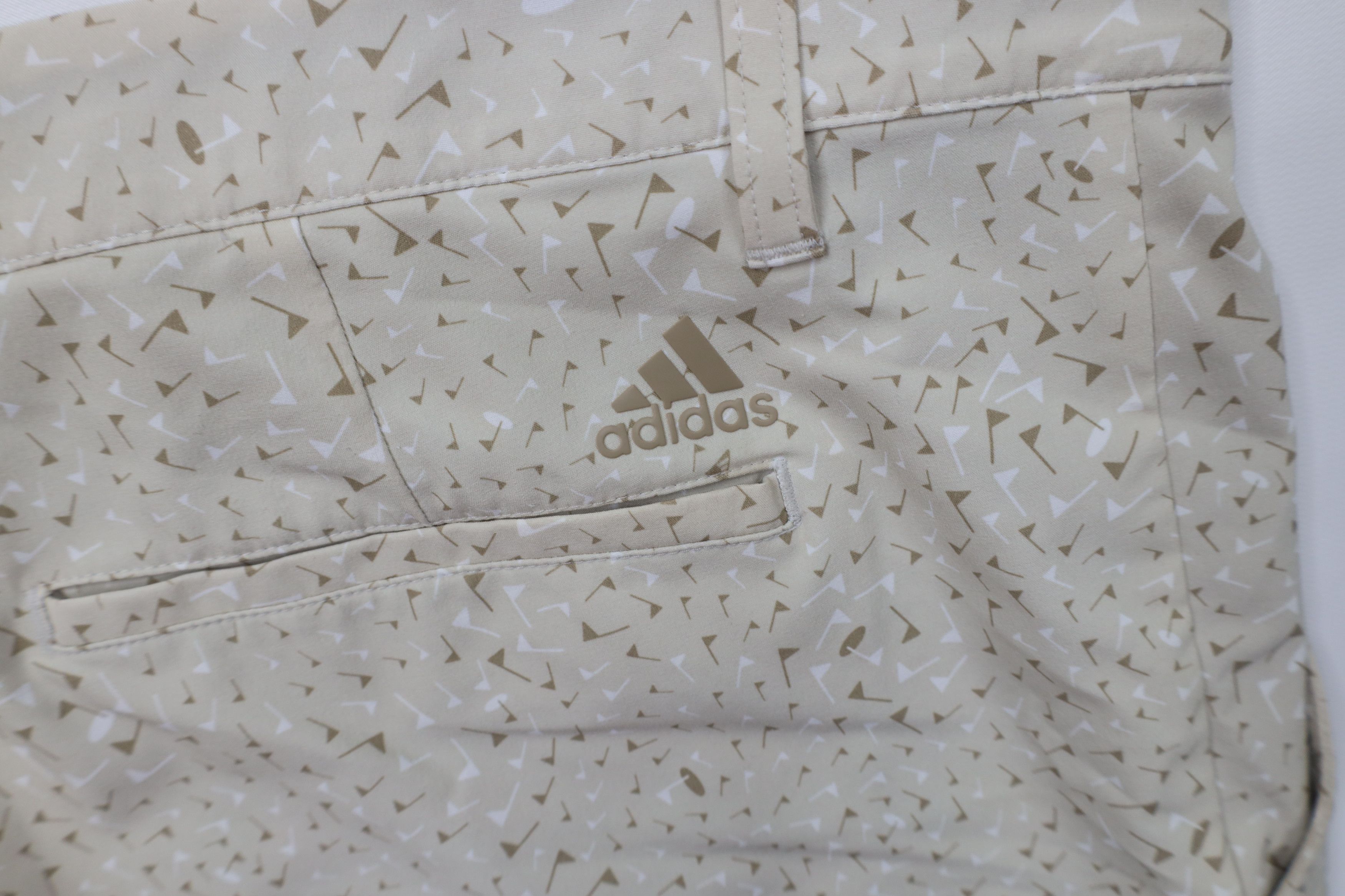 Adidas Adidas Golf All Over Print Tech Golfing Chino Shorts Beige Size US 38 / EU 54 - 12 Thumbnail