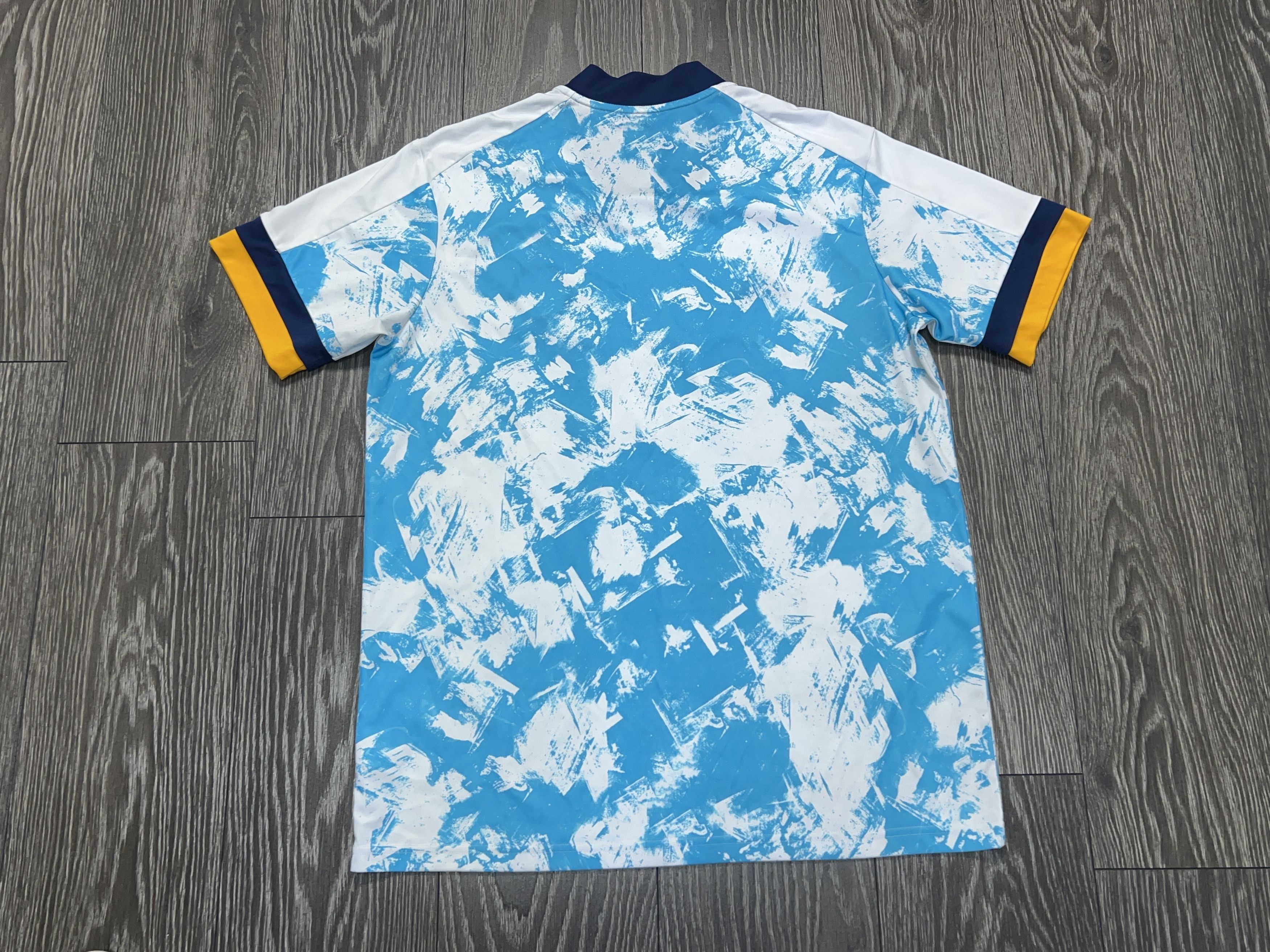 Adidas Wolverhampton Wanderers 2020/21 Football Soccer Shirt Jersey Size US XL / EU 56 / 4 - 10 Thumbnail