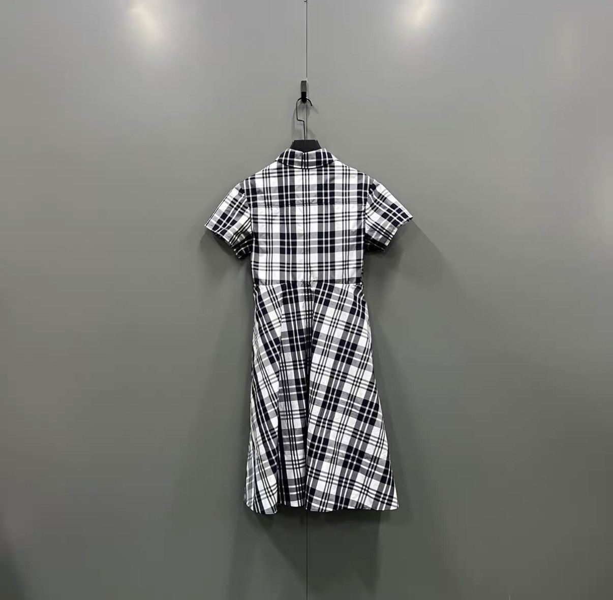 Dior Dior Black and White Plaid Short-Sleeve Dress J41 Size XS / US 0-2 / IT 36-38 - 2 Thumbnail
