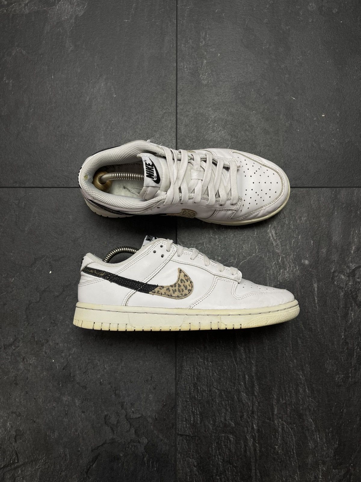 Vintage Nike Dunk Low SE Primal White Size US 4.5 / IT 34.5 - 1 Thumbnail