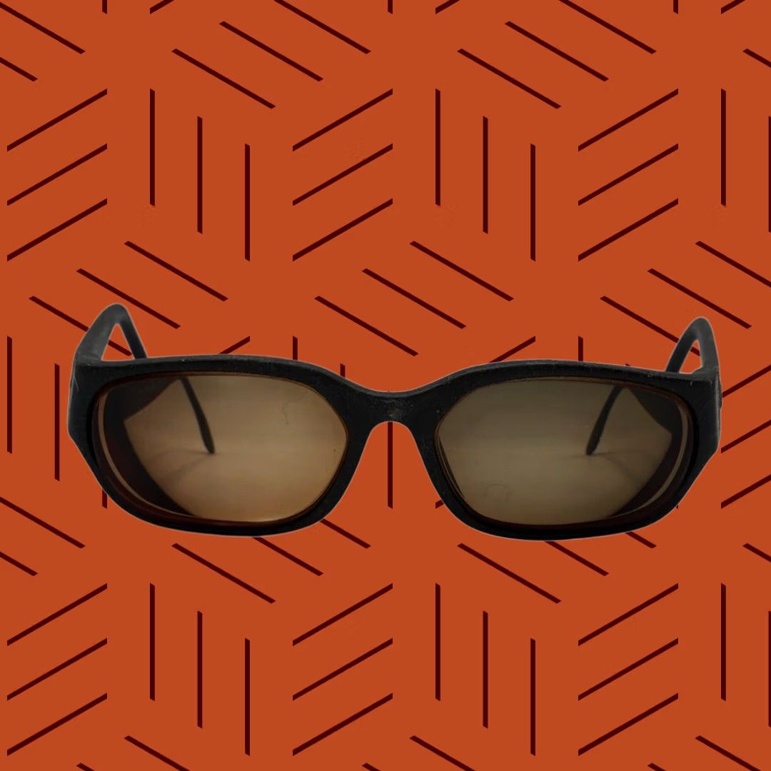 Vintage VINTAGE Ray-Ban Sunglasses Black Frame W2584 Men Size ONE SIZE - 1 Thumbnail