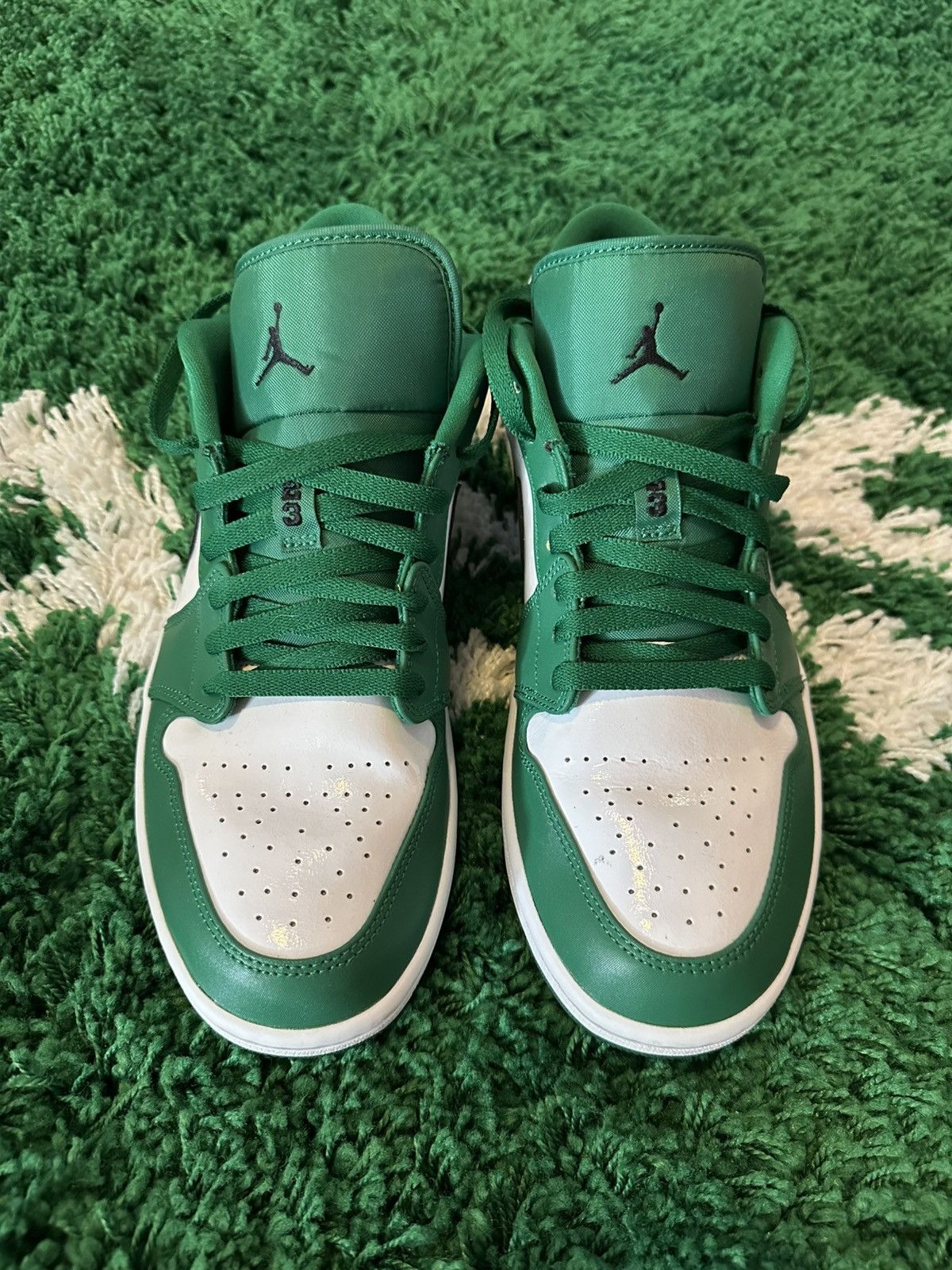 Jordan Brand Jordan 1 Low Pine Green Sneakers 11 Size US 11 / EU 44 - 4 Thumbnail