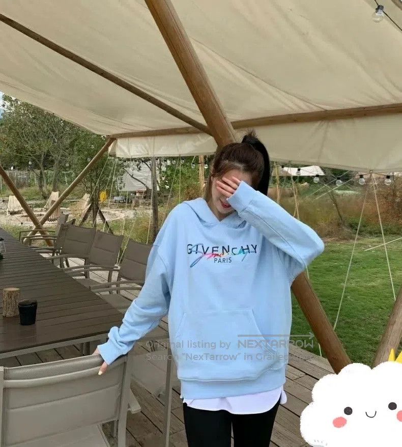 Givenchy Givenchy Mist Blue Rainbow Embroidered Letter Logo Hoodie Size US M / EU 48-50 / 2 - 7 Thumbnail