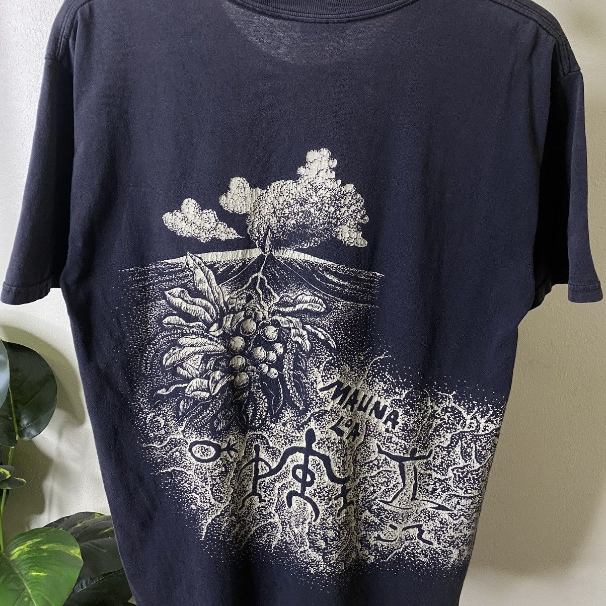 Vintage 2000s Mauna Hawaii Surf Rare Graphic T Shirt Size US M / EU 48-50 / 2 - 7 Thumbnail
