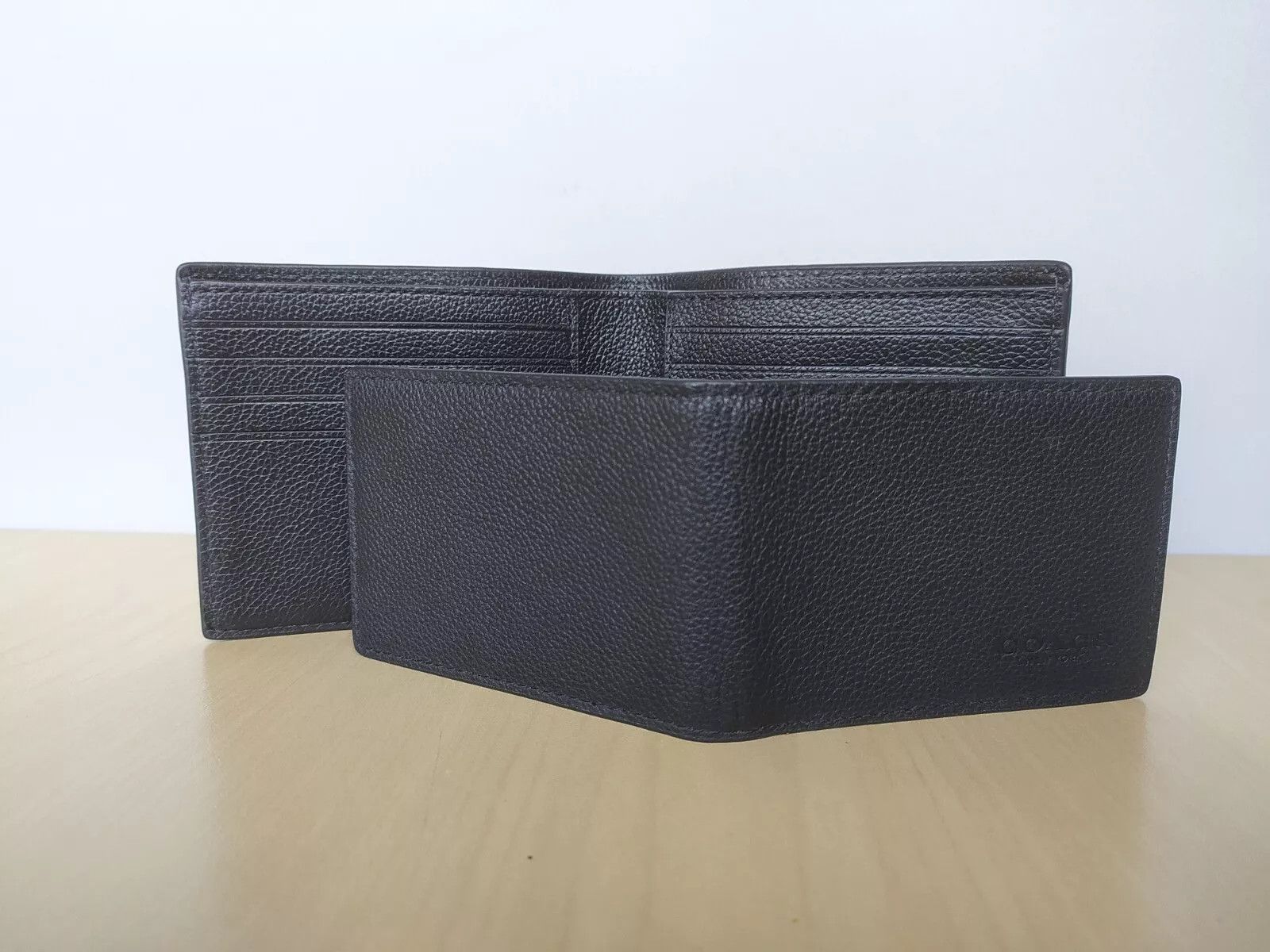 Coach Coach 3 - IN - 1 Leather Wallet T 0562 Size ONE SIZE - 11 Thumbnail