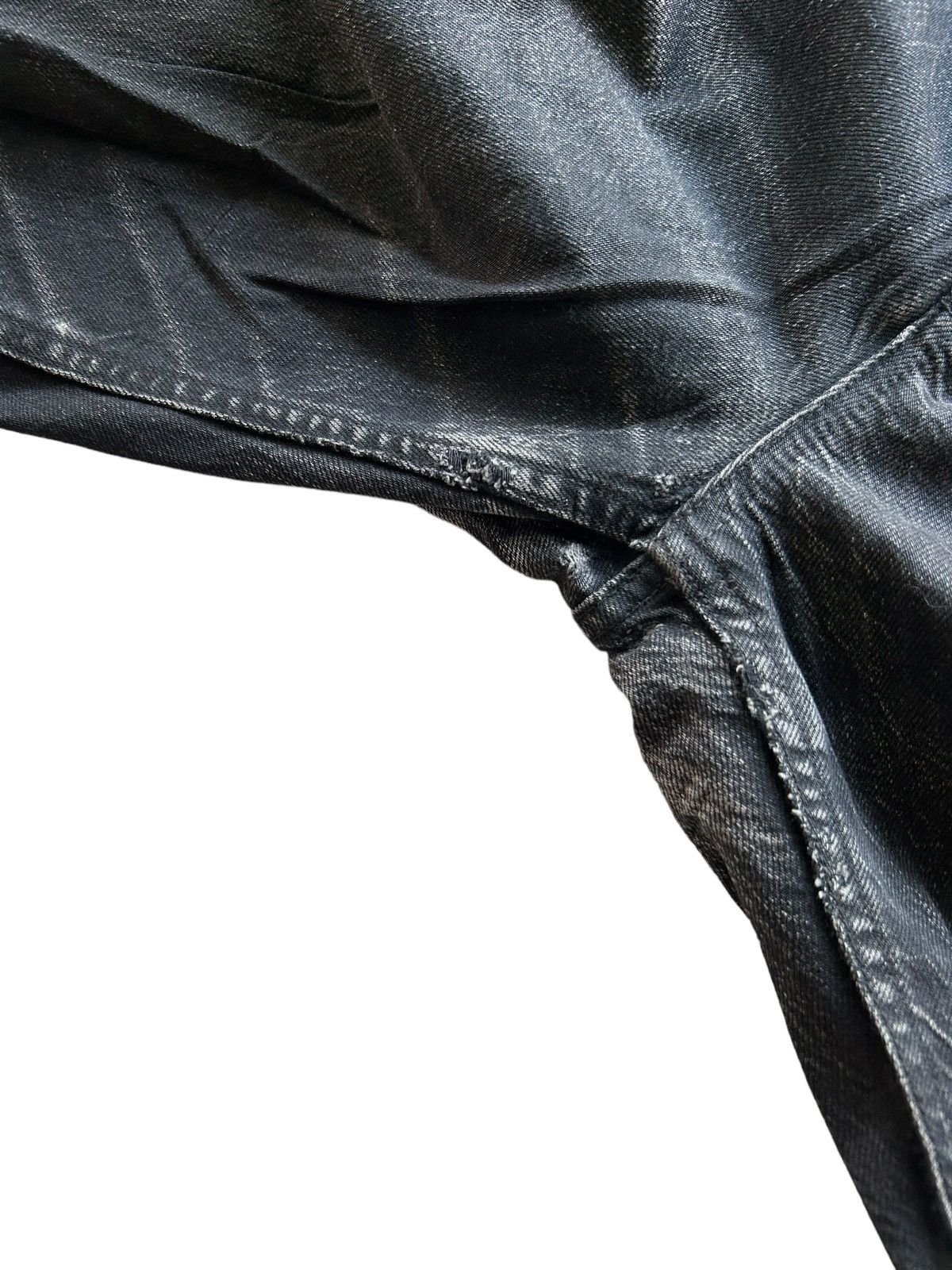 Undercover × Uniqlo UnderCover x uniqlo distressed denim ☠️ Size US 28 / EU 44 - 8 Thumbnail