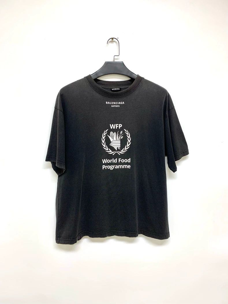 Balenciaga Balenciaga WFP wheat-ear short sleeves Size US M / EU 48-50 / 2 - 1 Thumbnail