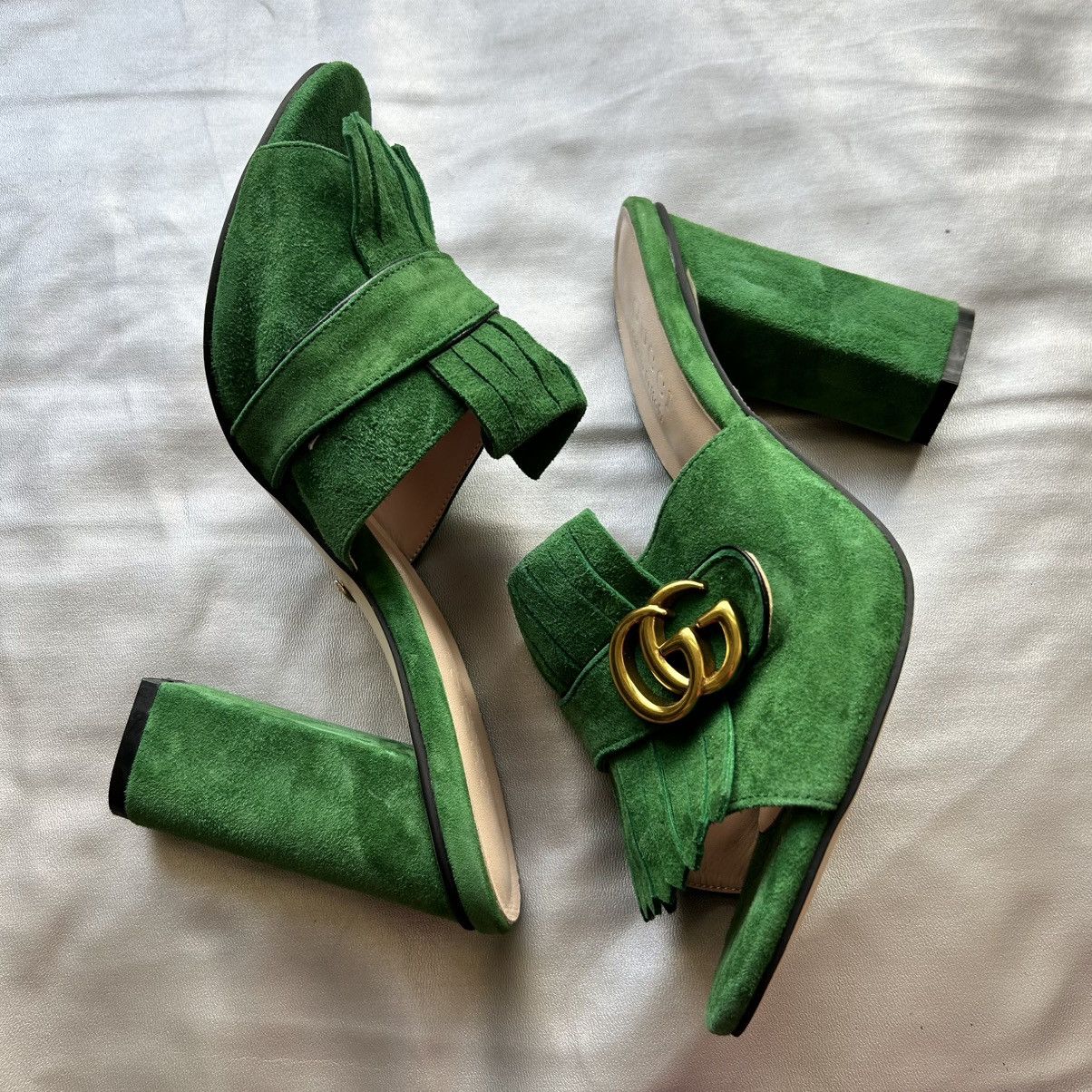 Gucci Gucci green suede mules. Does not come with box. Size US 12 / IT 42 - 3 Thumbnail