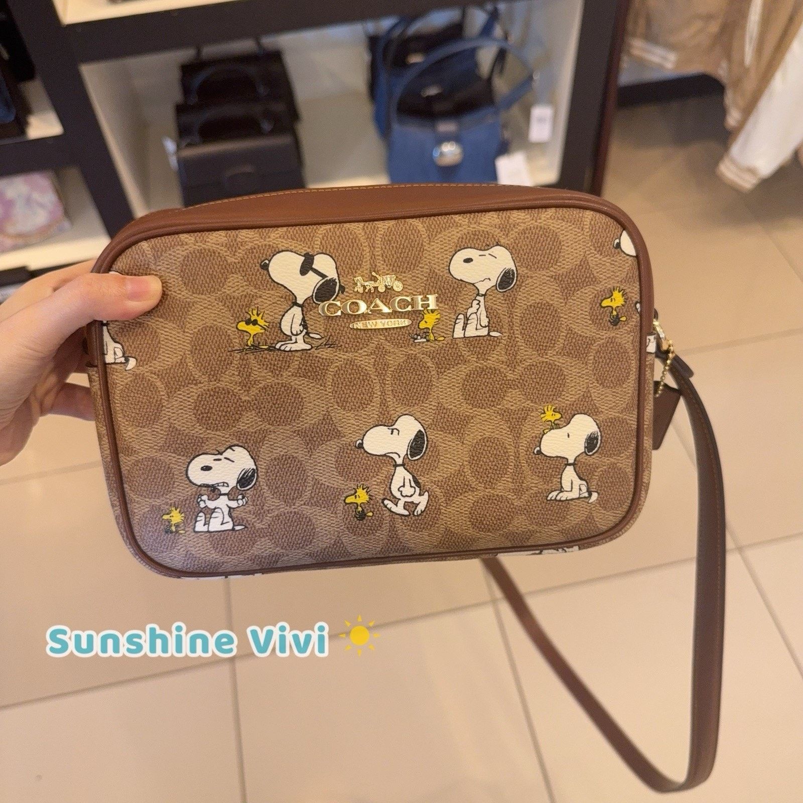 Coach NWT COACH x PEANUTS CBM27 Jamie Camera Bag Snoopy Tan Size ONE SIZE - 1 Thumbnail