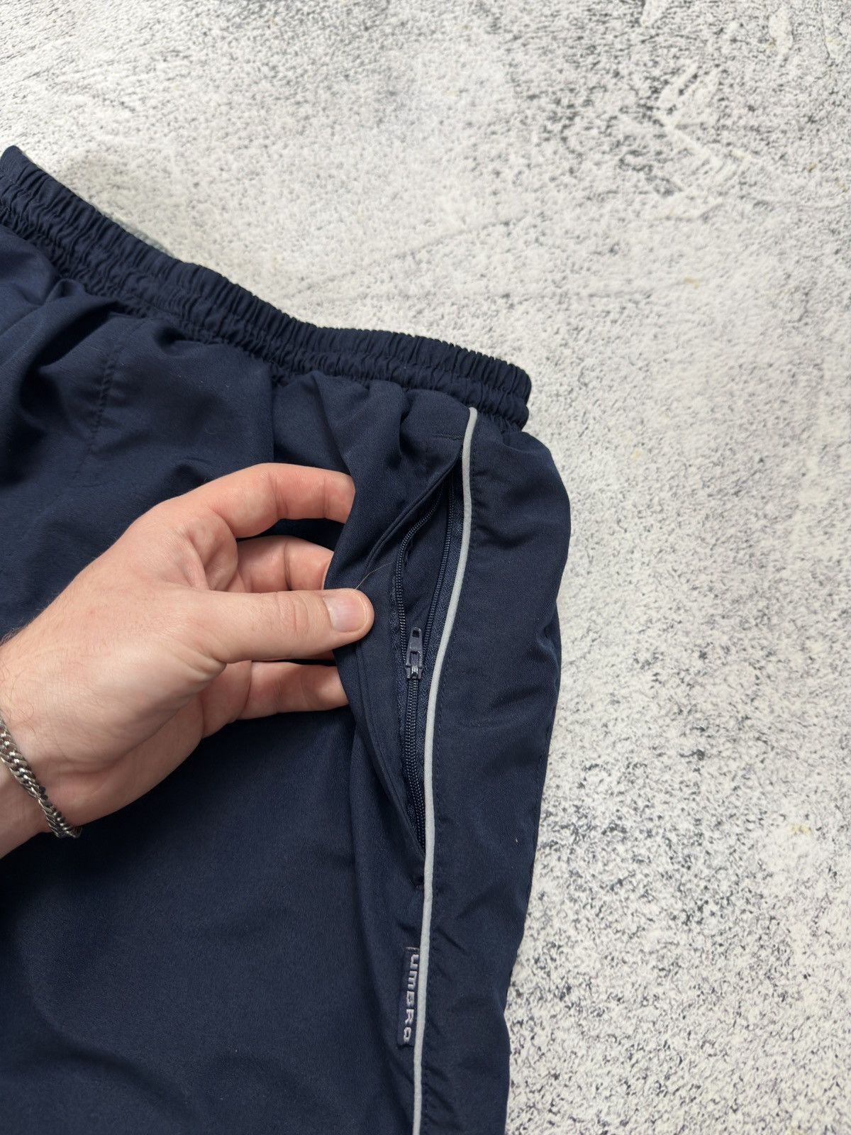 Umbro Vintage Umbro Nylon Sweatpants Y2k Style Drill Parachute Size US 32 / EU 48 - 7 Thumbnail