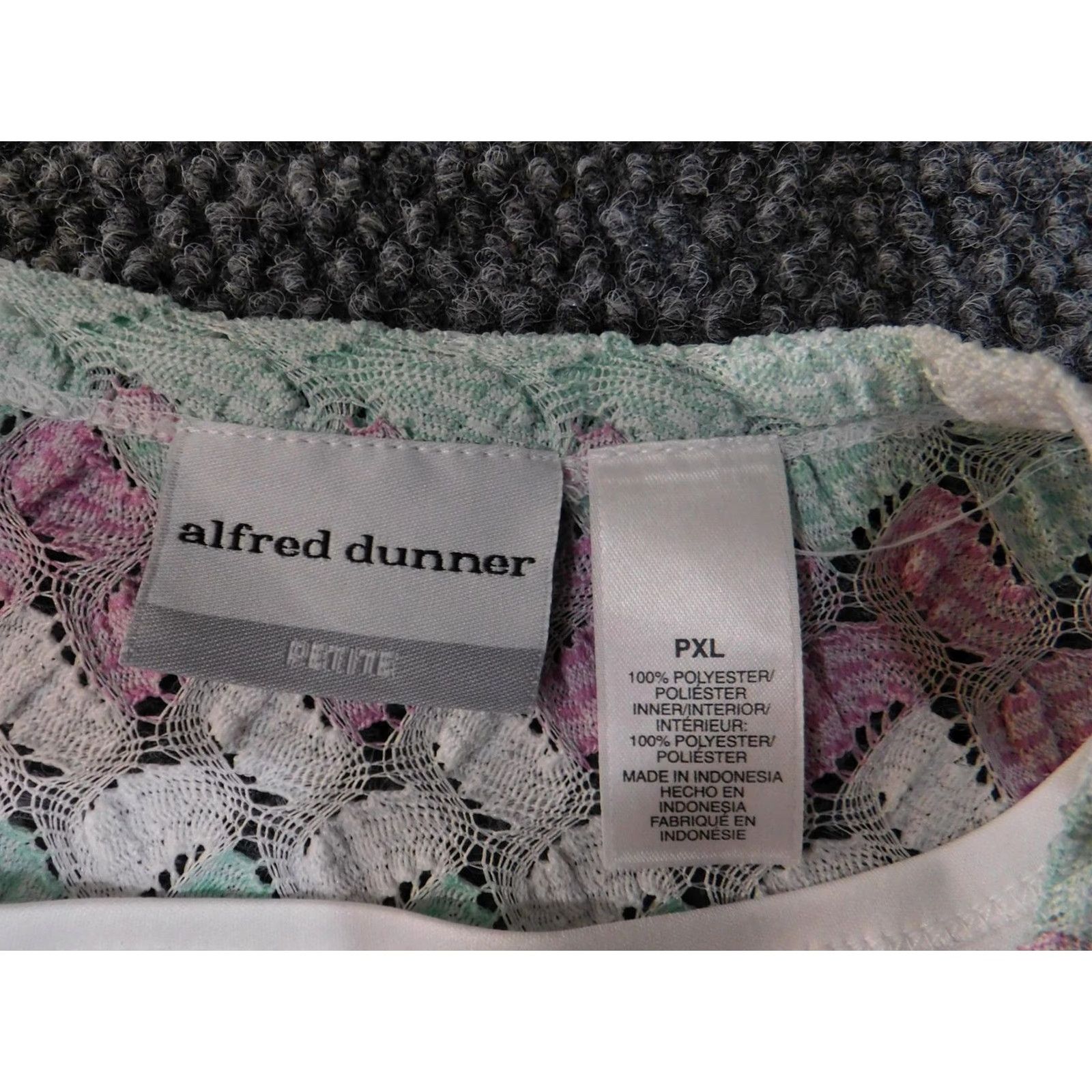 Vintage VINTAGE Alfred Dunner Sweater Womens Petite Extra Large Pastel Lace Twinset Layered Top Size XL / US 12-14 / IT 48-50 - 7 Thumbnail