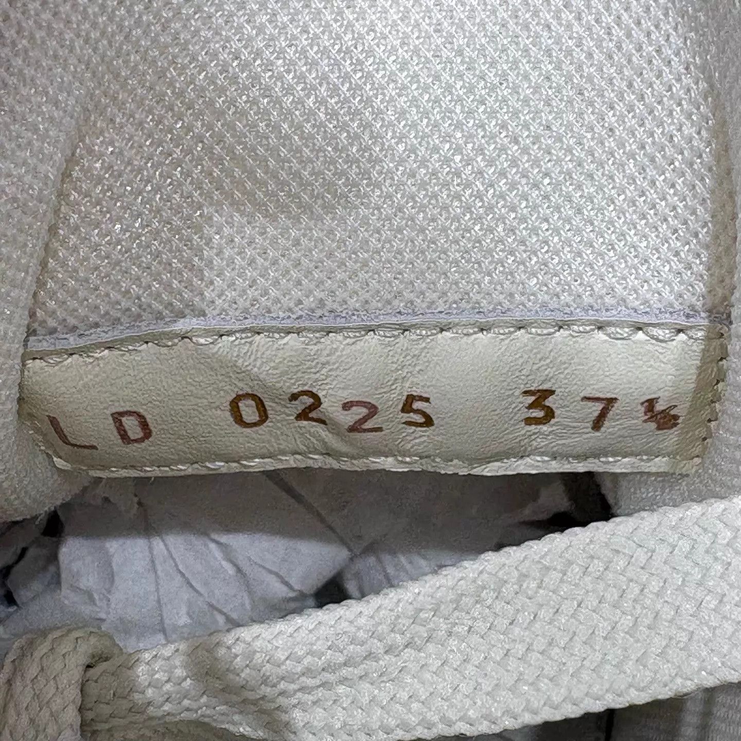 Louis Vuitton LV Trainer Pink Denim UK3.5 EU37.5 Size US 7 / IT 37 - 8 Thumbnail
