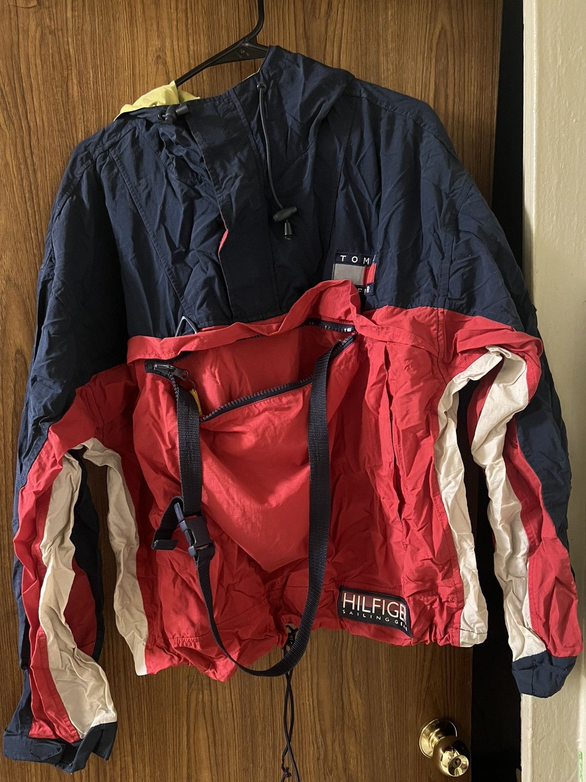 Tommy Hilfiger SIZE XL Vintage Tommy Hilfiger Sailing Jacket Size US XL / EU 56 / 4 - 1 Thumbnail
