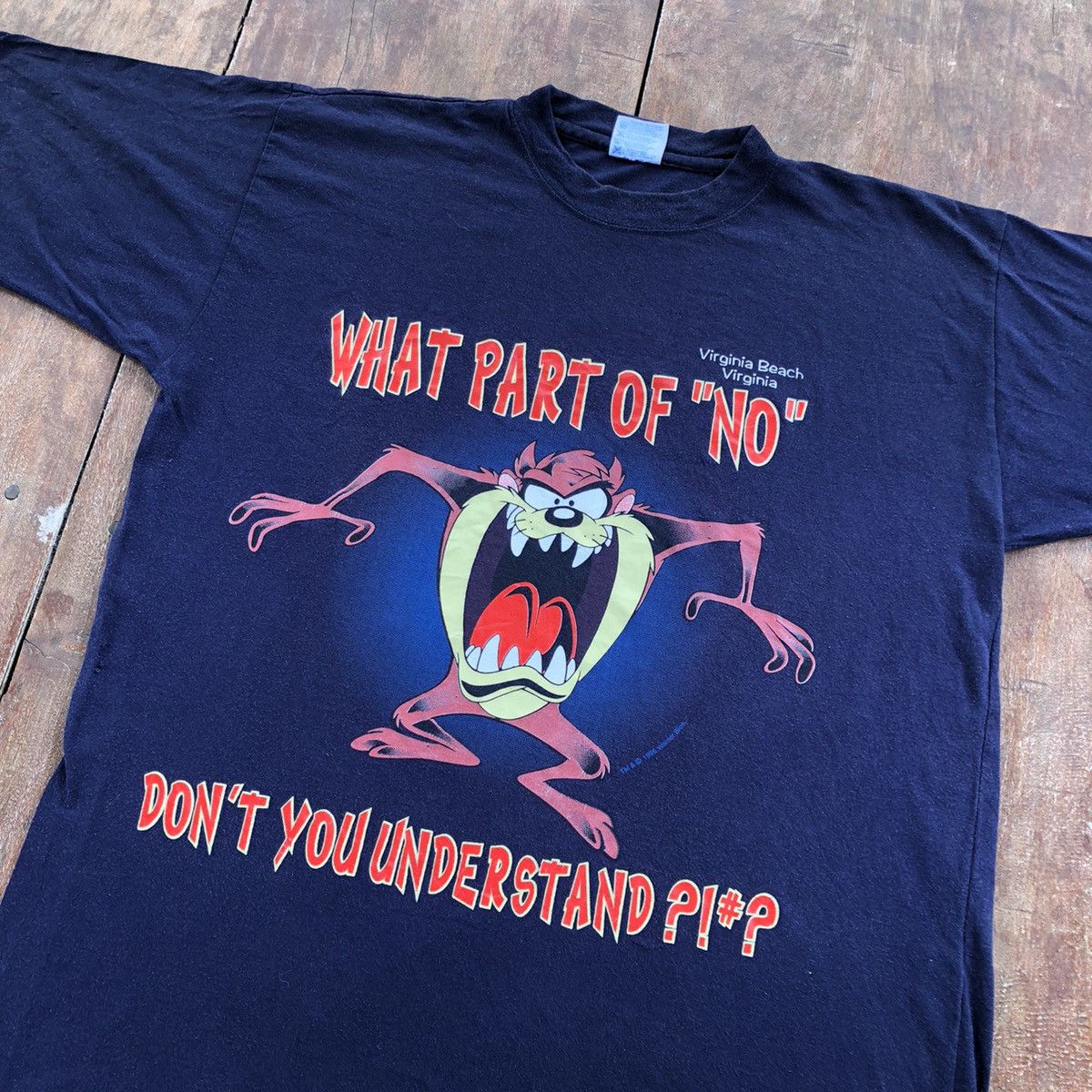 Anime Vintage 1996 Thrashed Faded Tazmania Warner Bros Rare Shirt Size US XL / EU 56 / 4 - 1 Thumbnail
