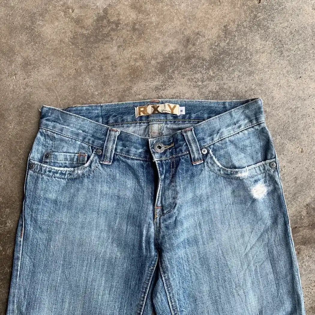 Vintage Vintage Roxy Jeans Ripped Denim Ankle Pants Waist 30 Size US 30 / EU 46 - 4 Thumbnail