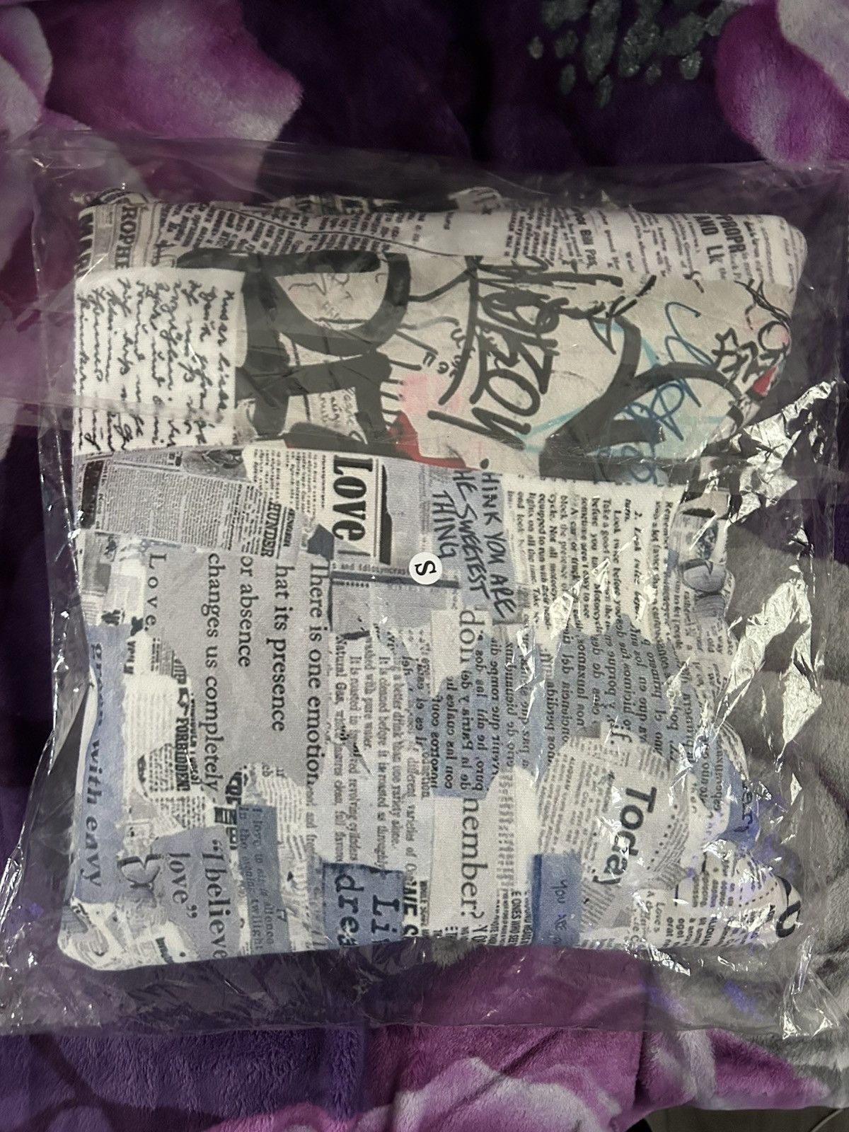 Droland Miller *RARE* DROLAND MILLER magazine hoodie Size US S / EU 44-46 / 1 - 7 Thumbnail