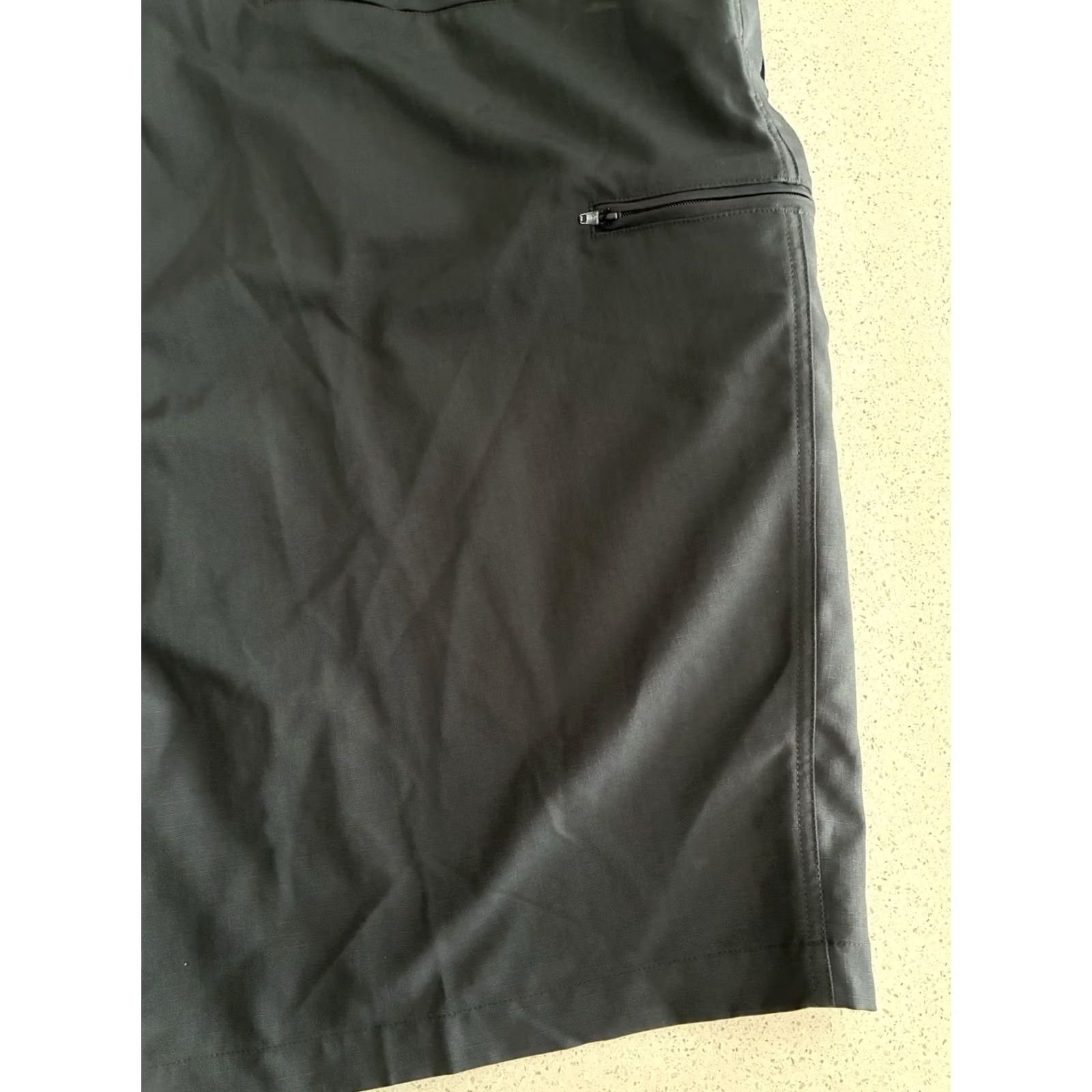 Vintage VINTAGE Blauer Men’s FlexFit Covert Tactical Shorts 11" 54 Dark Navy Size US 38 / EU 54 - 6 Thumbnail