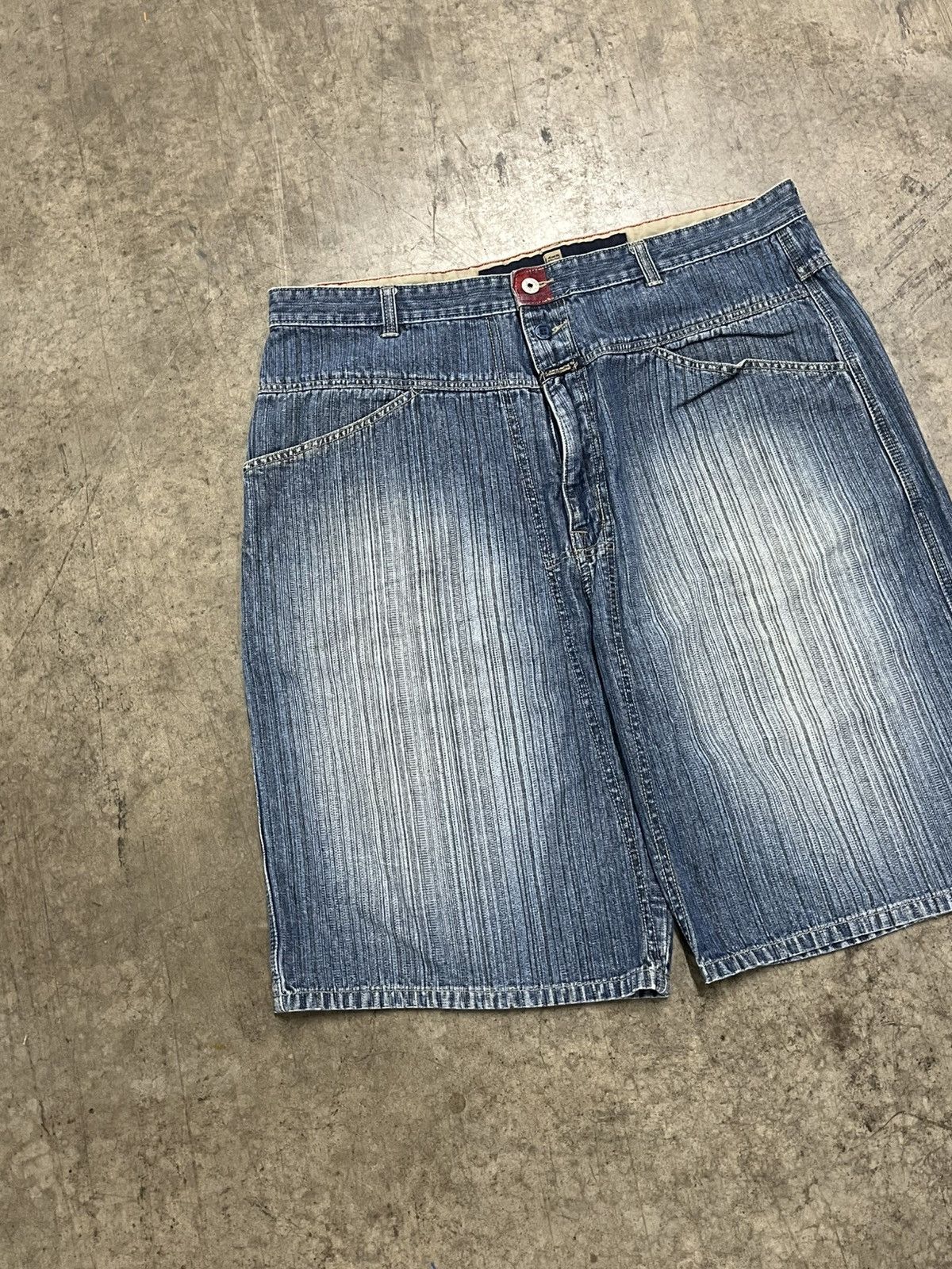 Marithe + Francois Girbaud MFG vintage baggy fit jorts skater streetwear hype rare Size US 38 / EU 54 - 6 Thumbnail